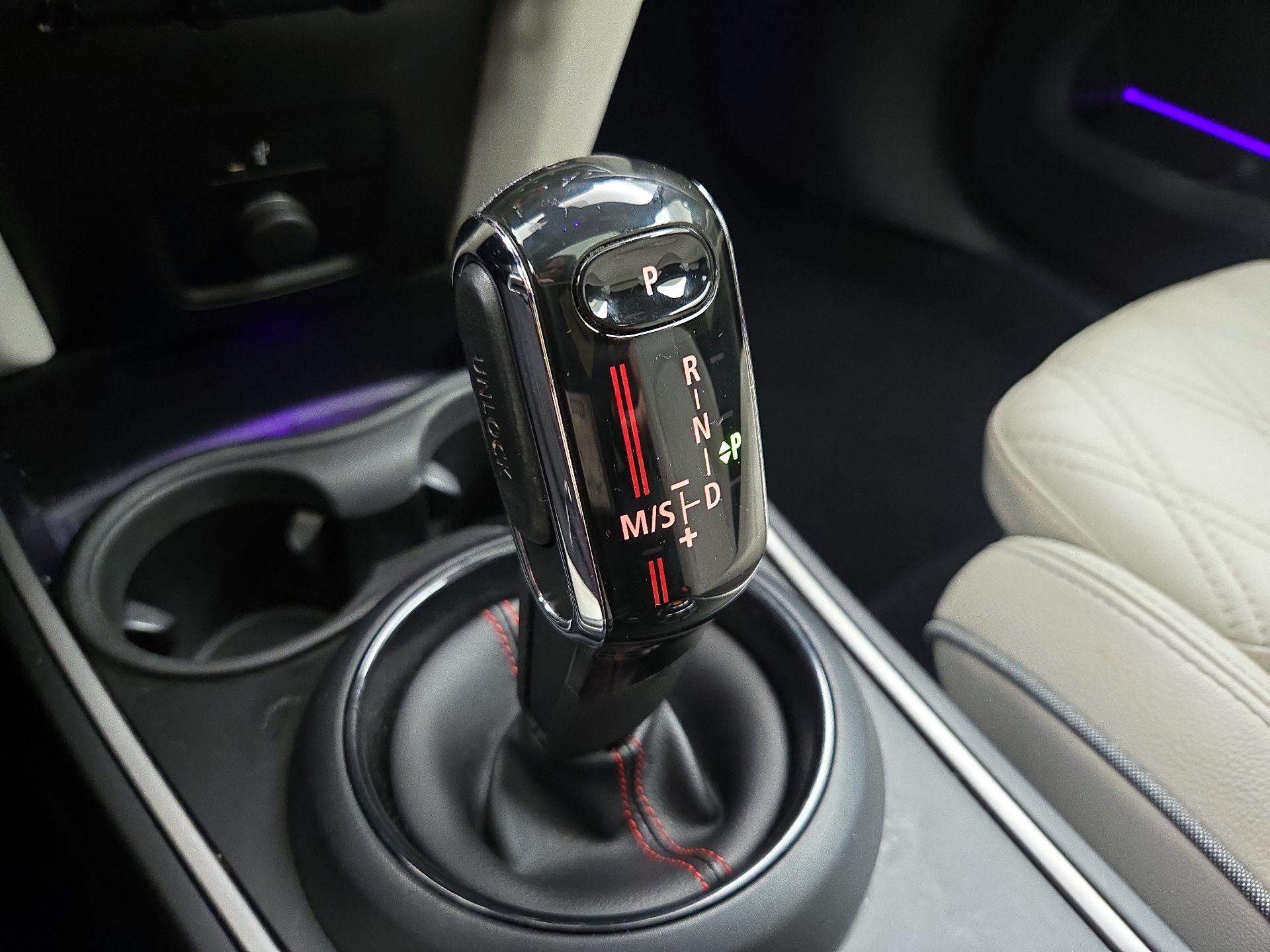 Thumbnail: 2020 MINI Cooper Countryman - 18