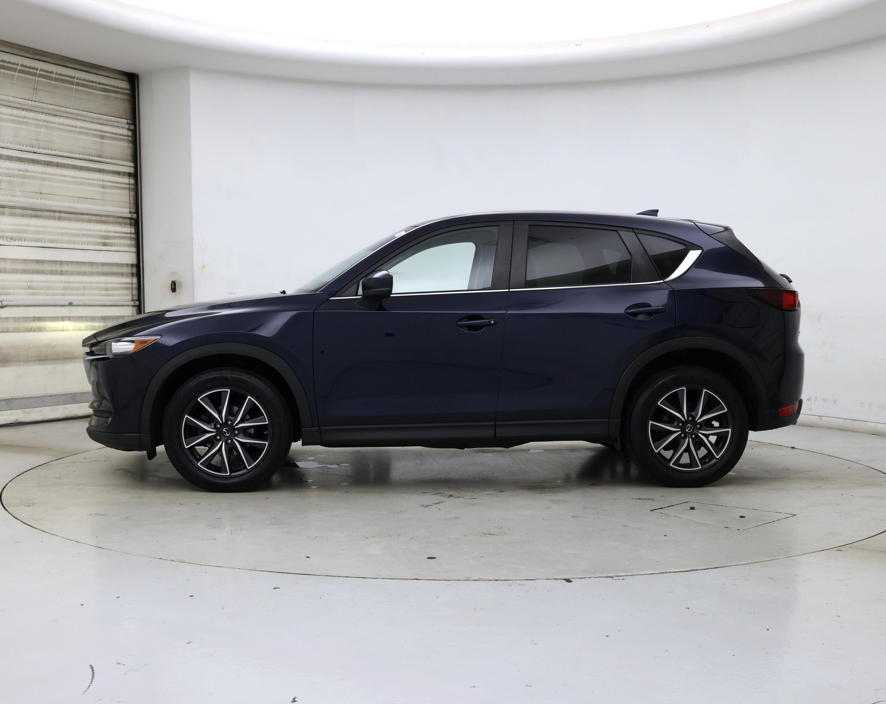 Thumbnail: 2018 Mazda CX-5 - 3