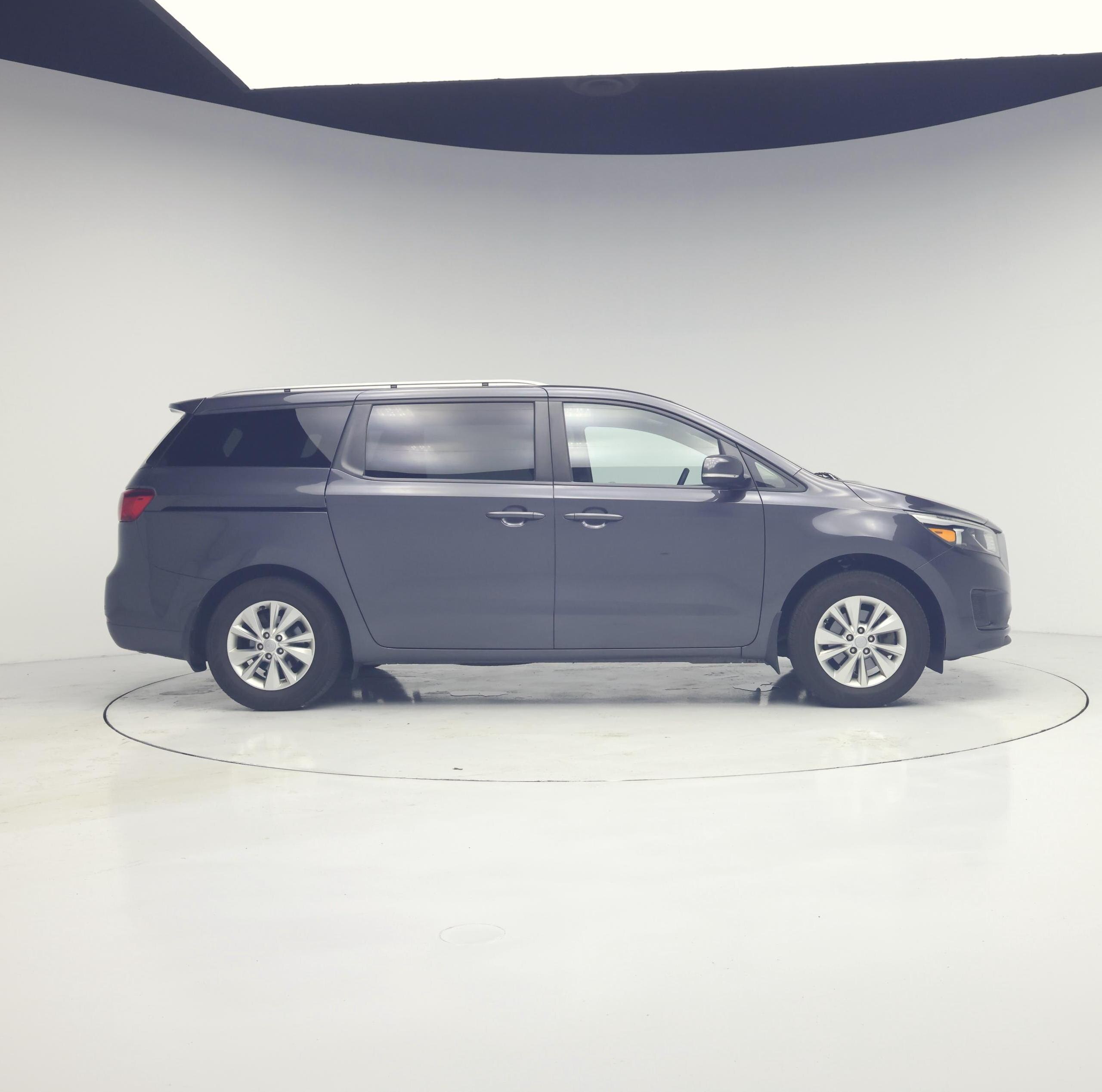 Thumbnail: 2016 Kia Sedona - 7