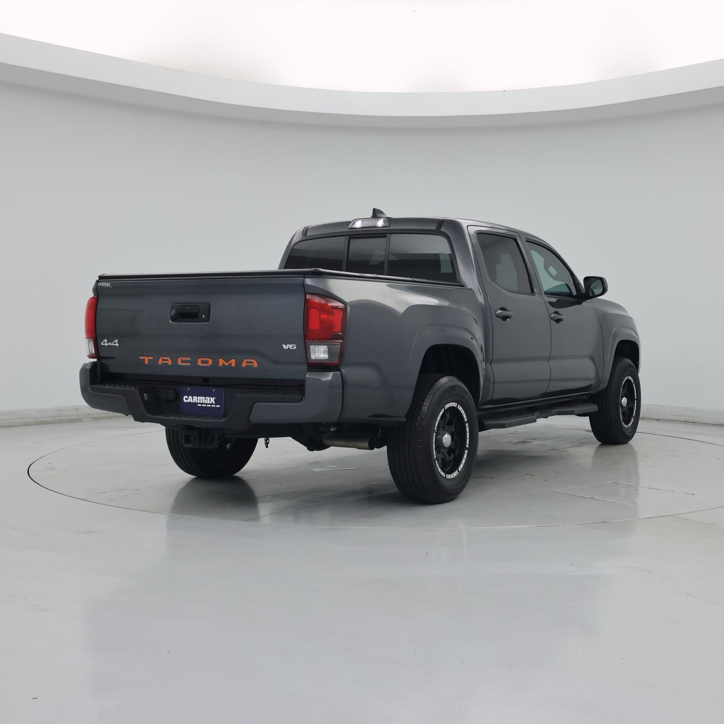 Thumbnail: 2023 Toyota Tacoma - 8