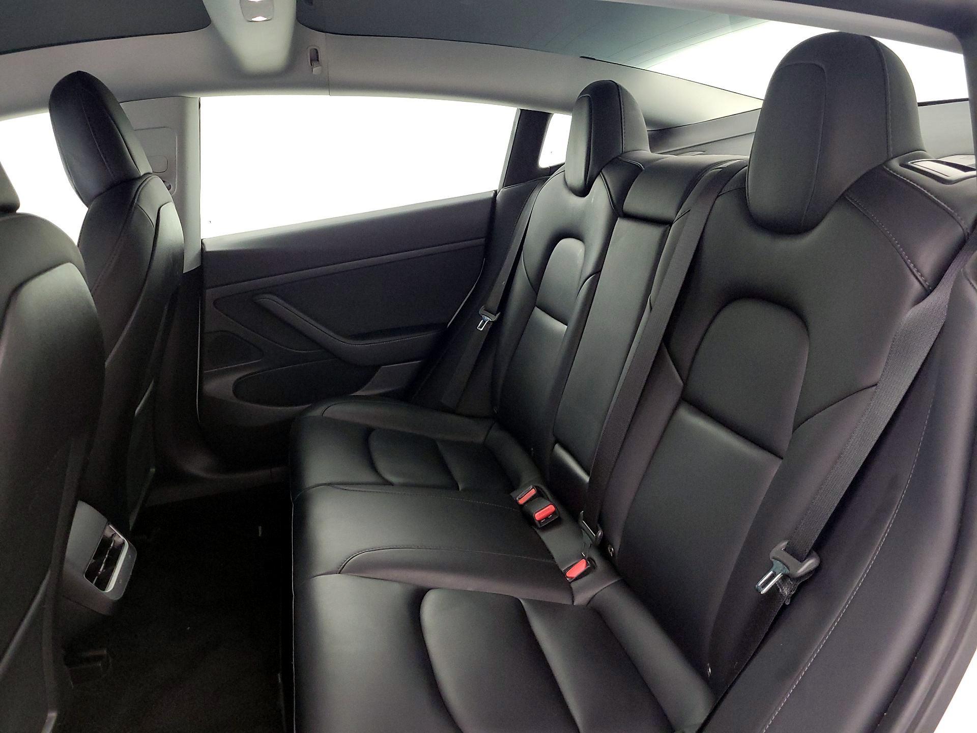 Thumbnail: 2021 Tesla Model 3 - 20