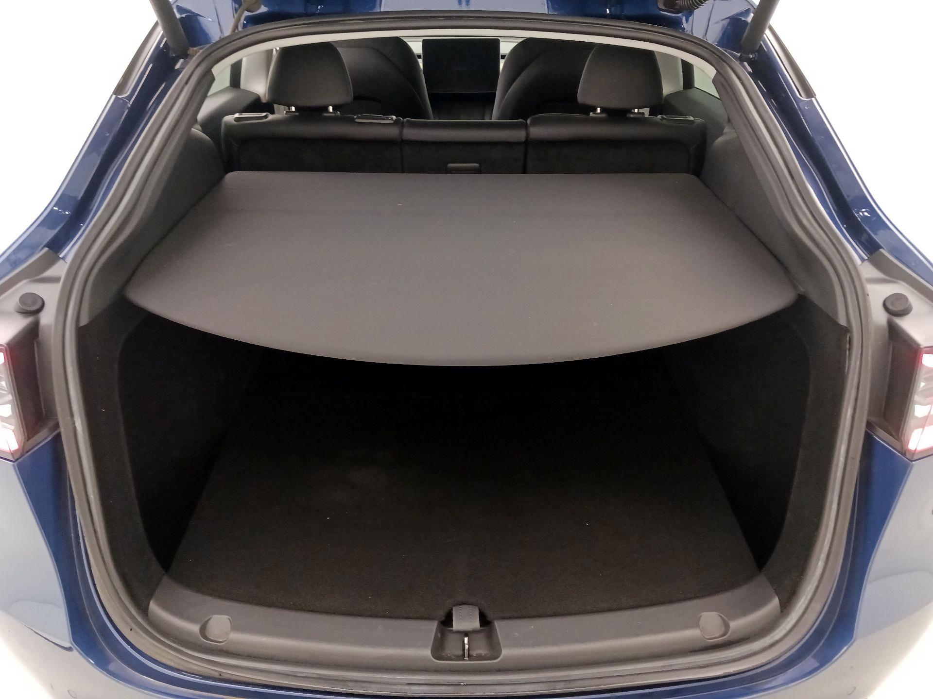 Thumbnail: 2022 Tesla Model Y - 19
