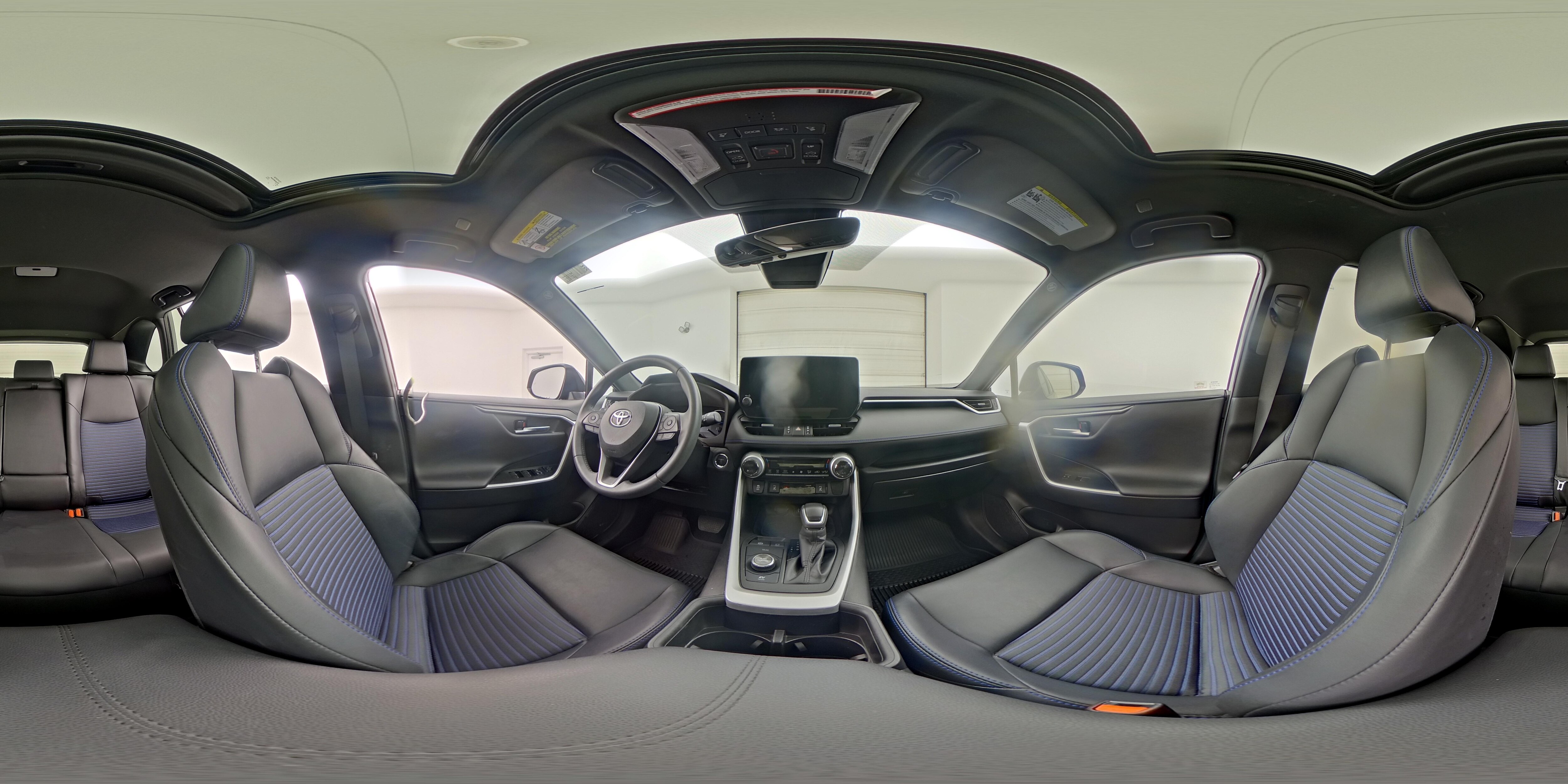 2024 Toyota RAV4 XSE - Photo 26