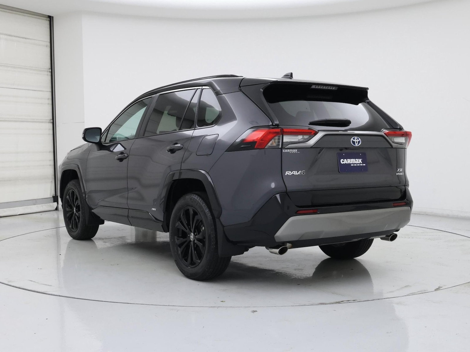 2024 Toyota RAV4 XSE - Photo 3
