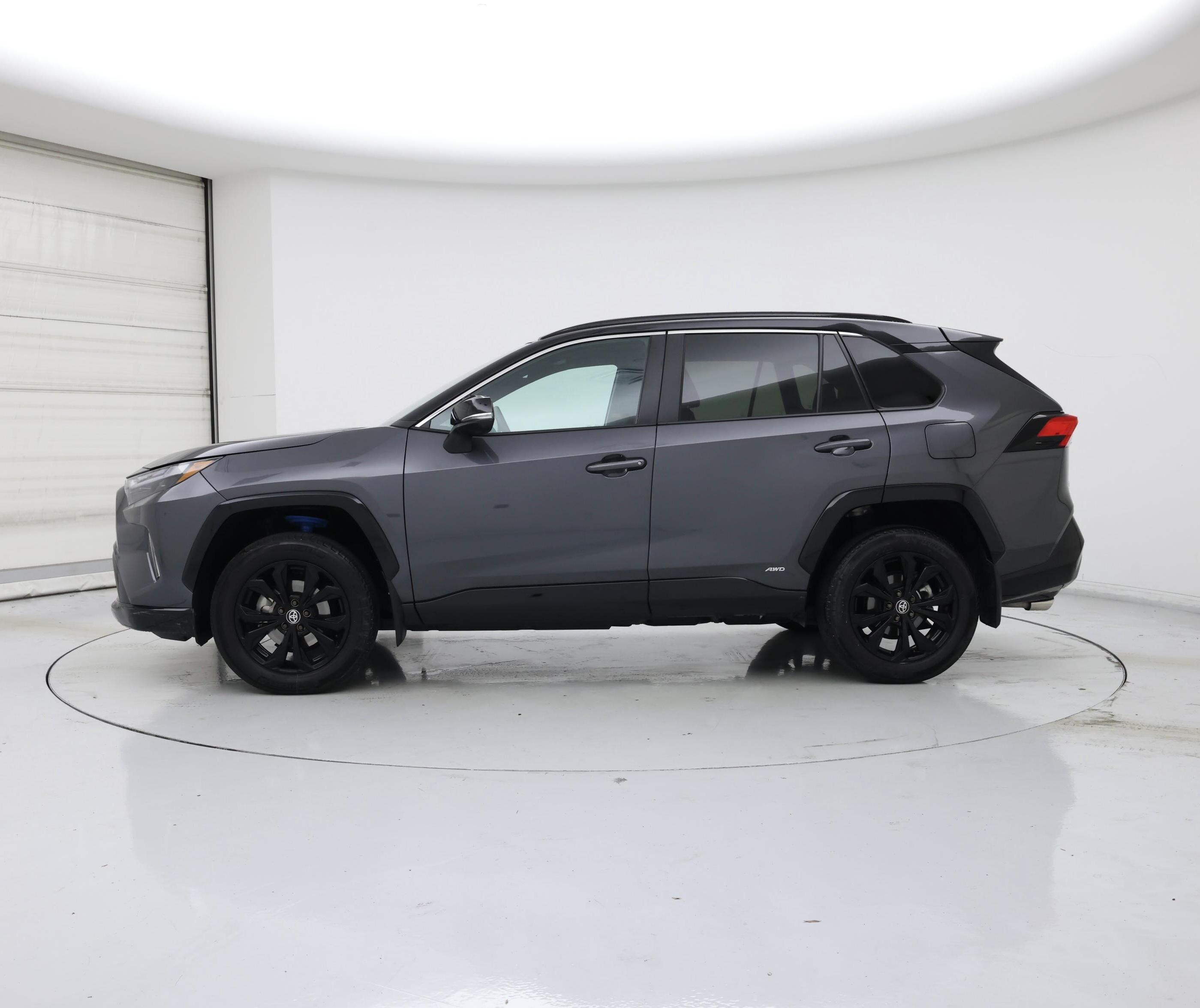 Thumbnail: 2024 Toyota RAV4 - 3