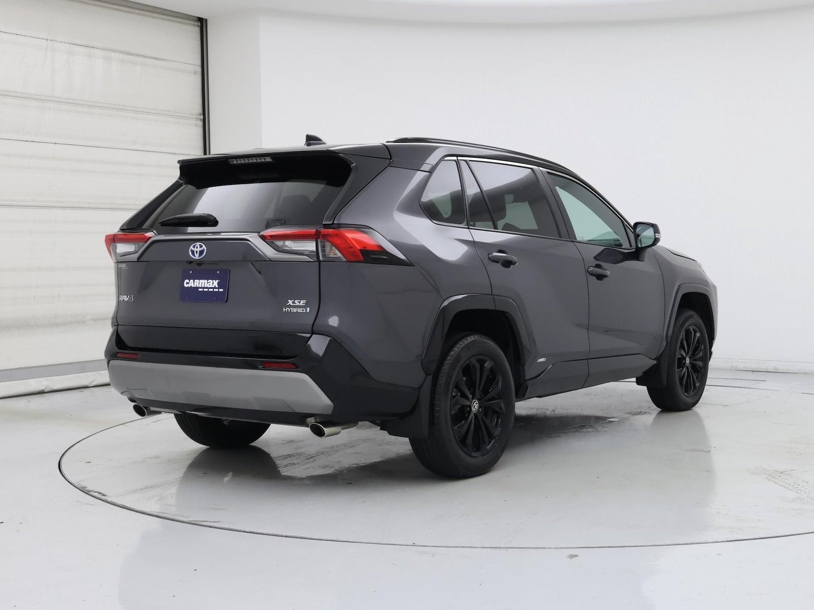 2024 Toyota RAV4 XSE - Photo 9