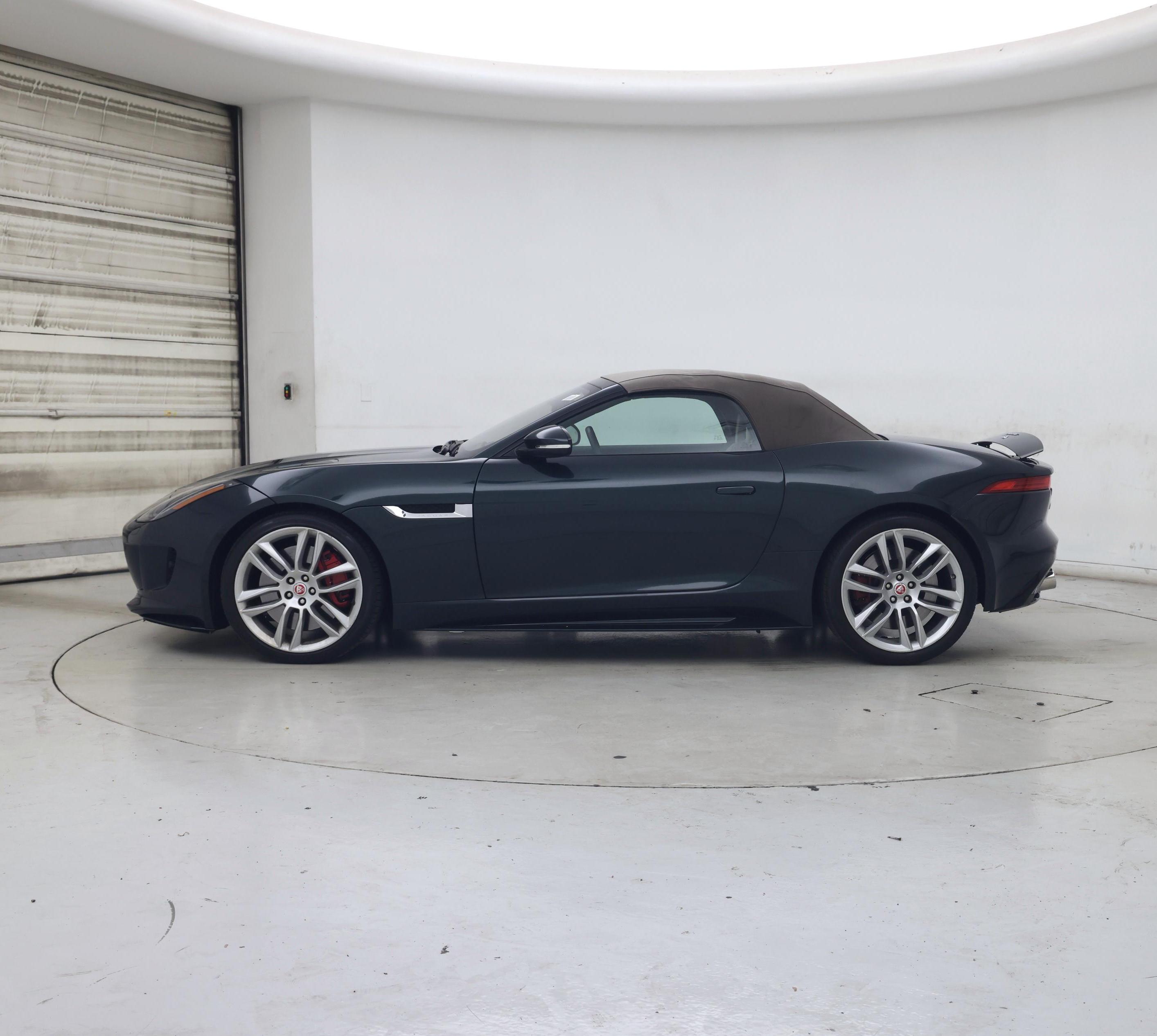 Thumbnail: 2017 Jaguar F-Type - 3