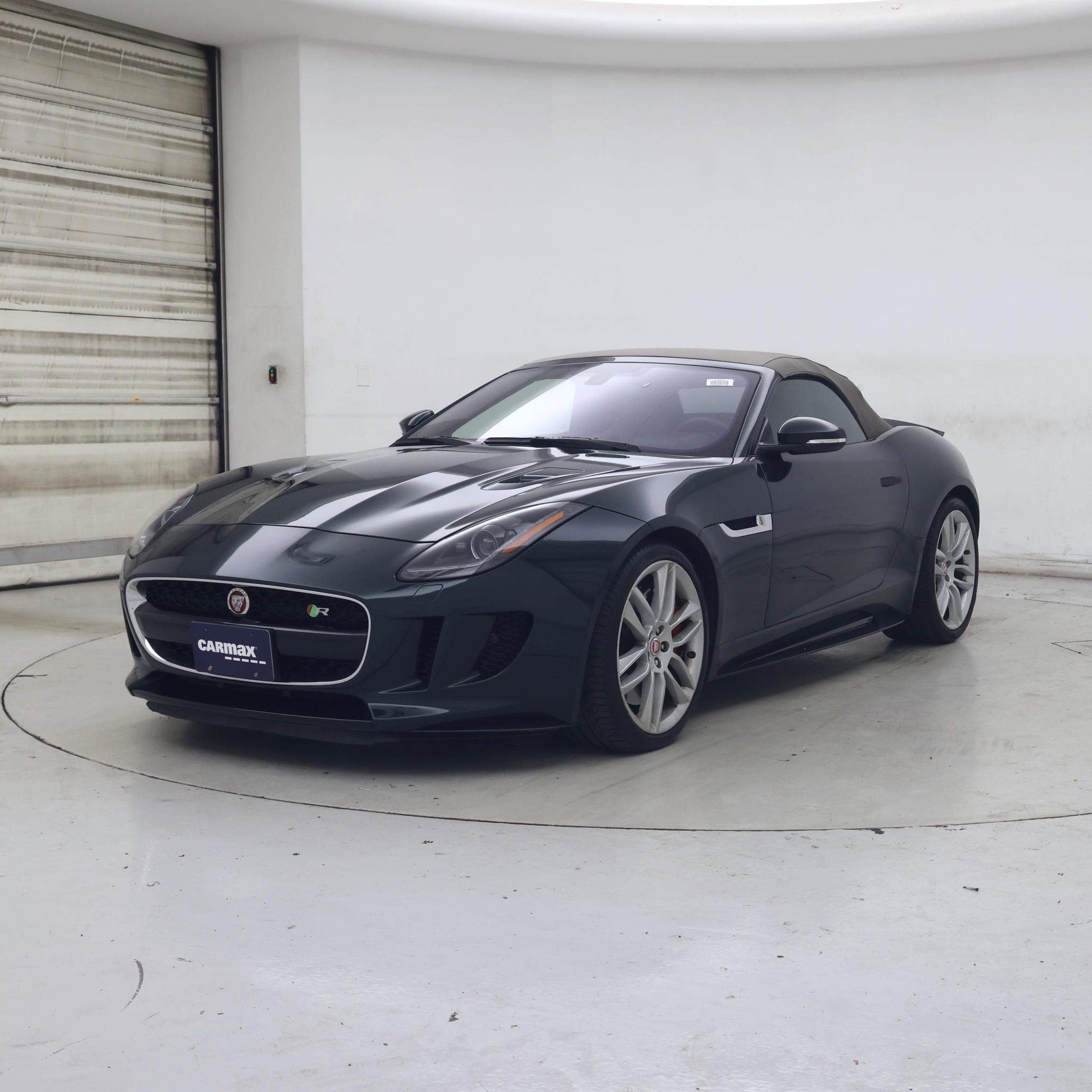 Thumbnail: 2017 Jaguar F-Type - 4