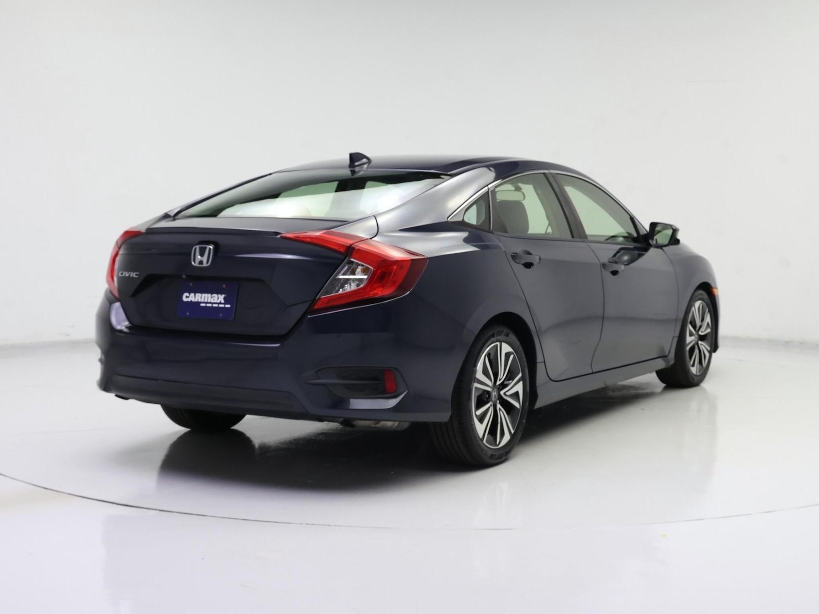 2018 Honda Civic EX-T - Photo 9