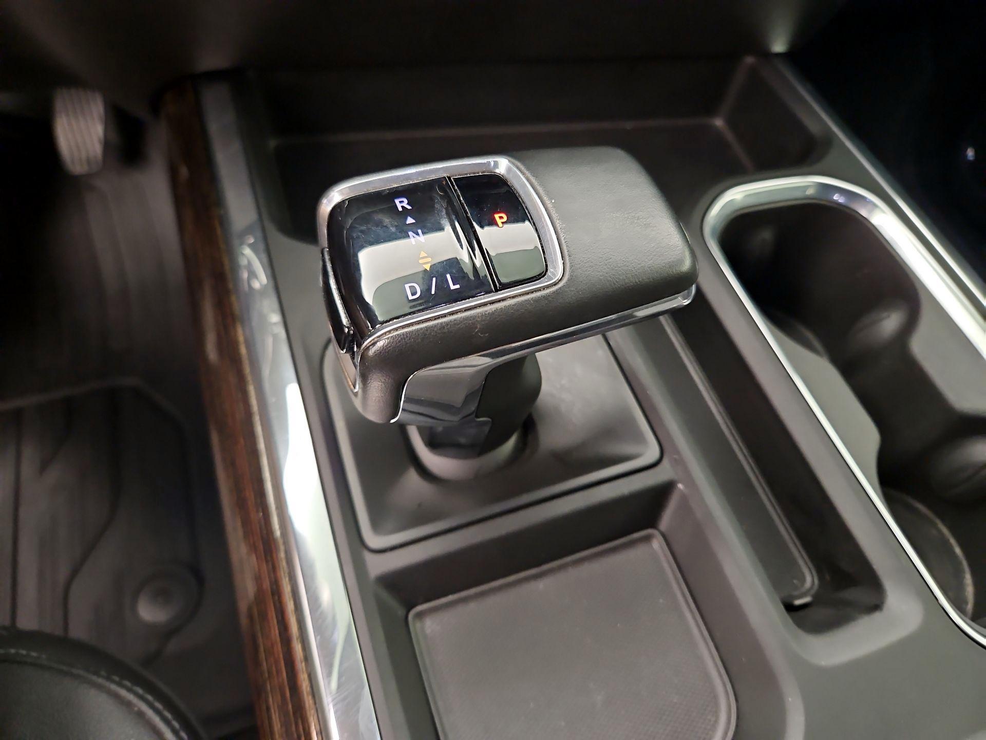Thumbnail: 2024 GMC Sierra 1500 - 17