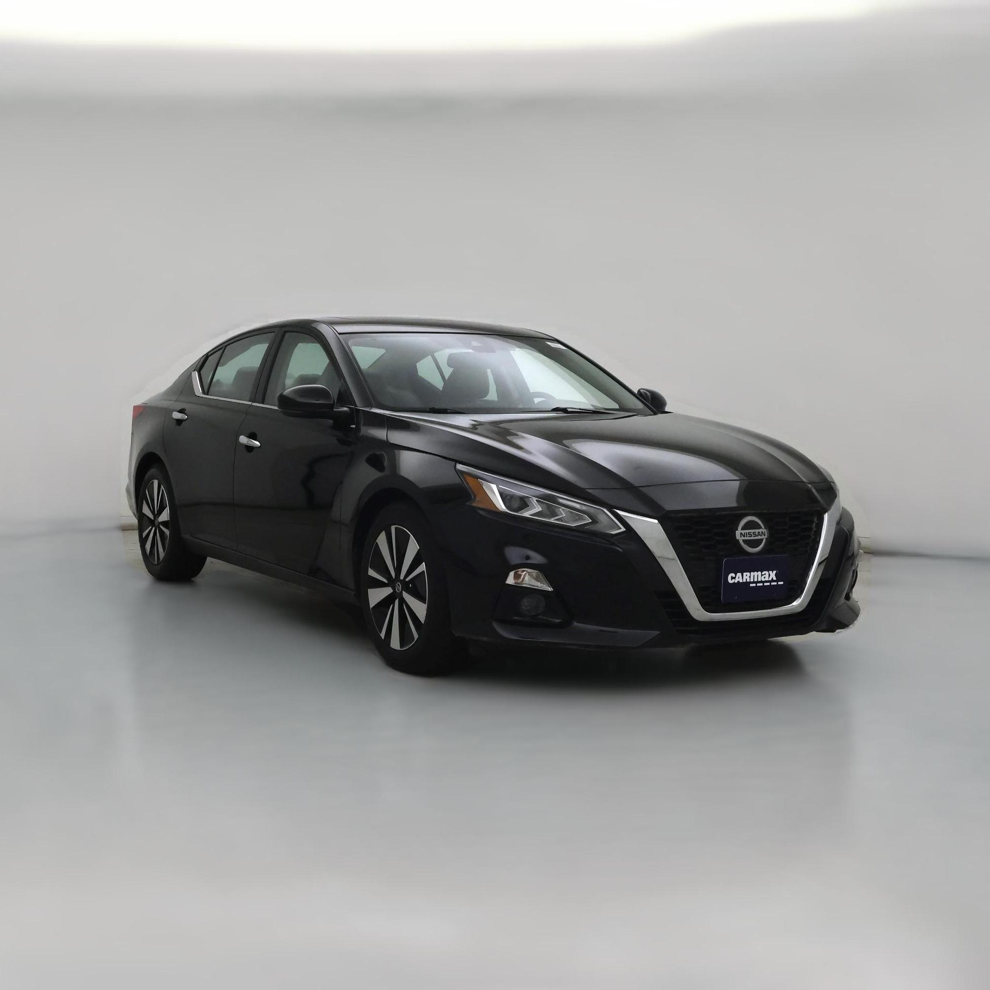 Thumbnail: 2020 Nissan Altima - 1