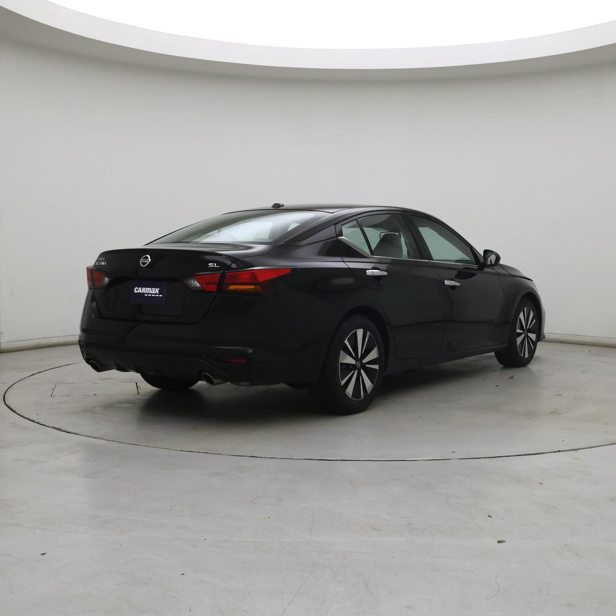 Thumbnail: 2020 Nissan Altima - 8