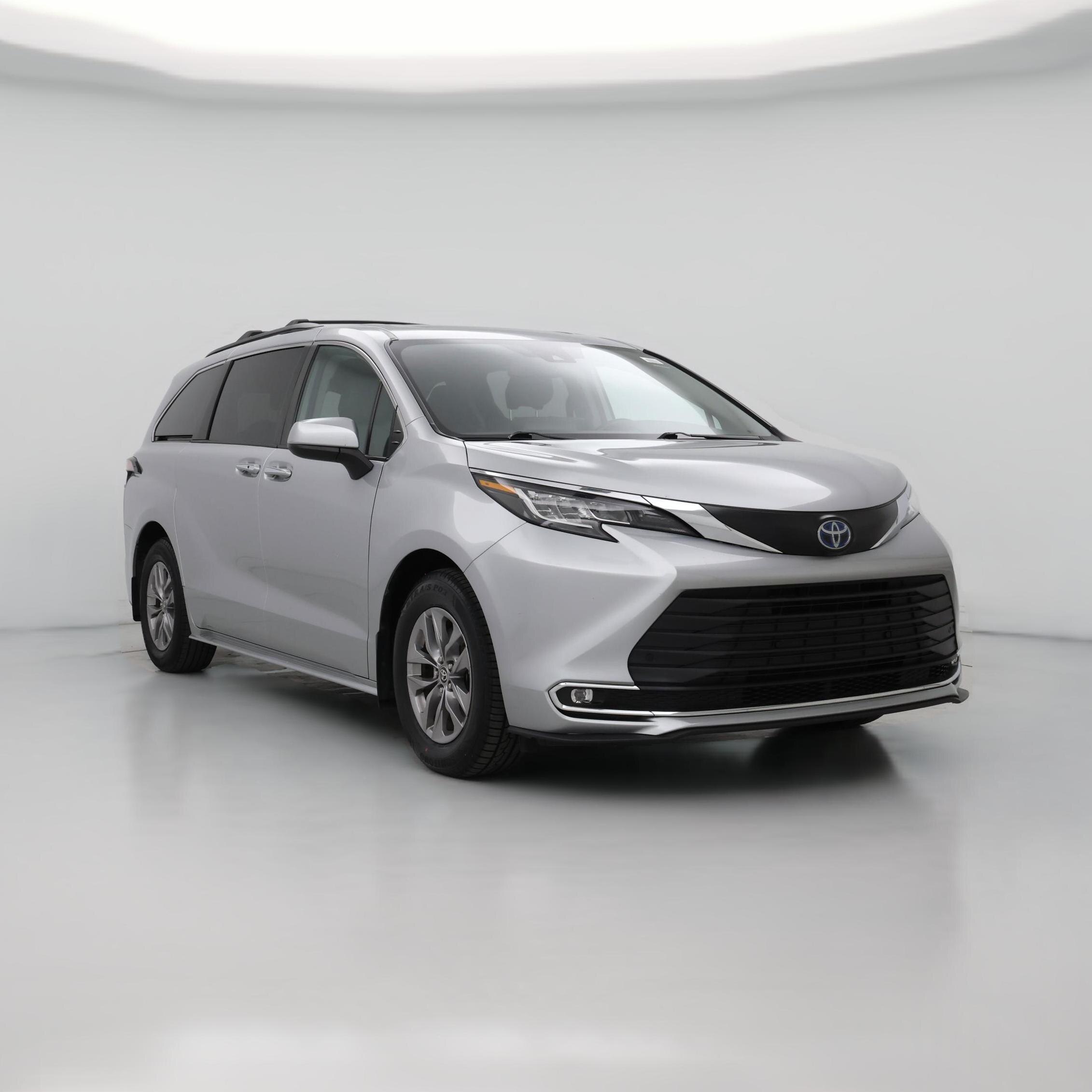 Thumbnail: 2022 Toyota Sienna - 1