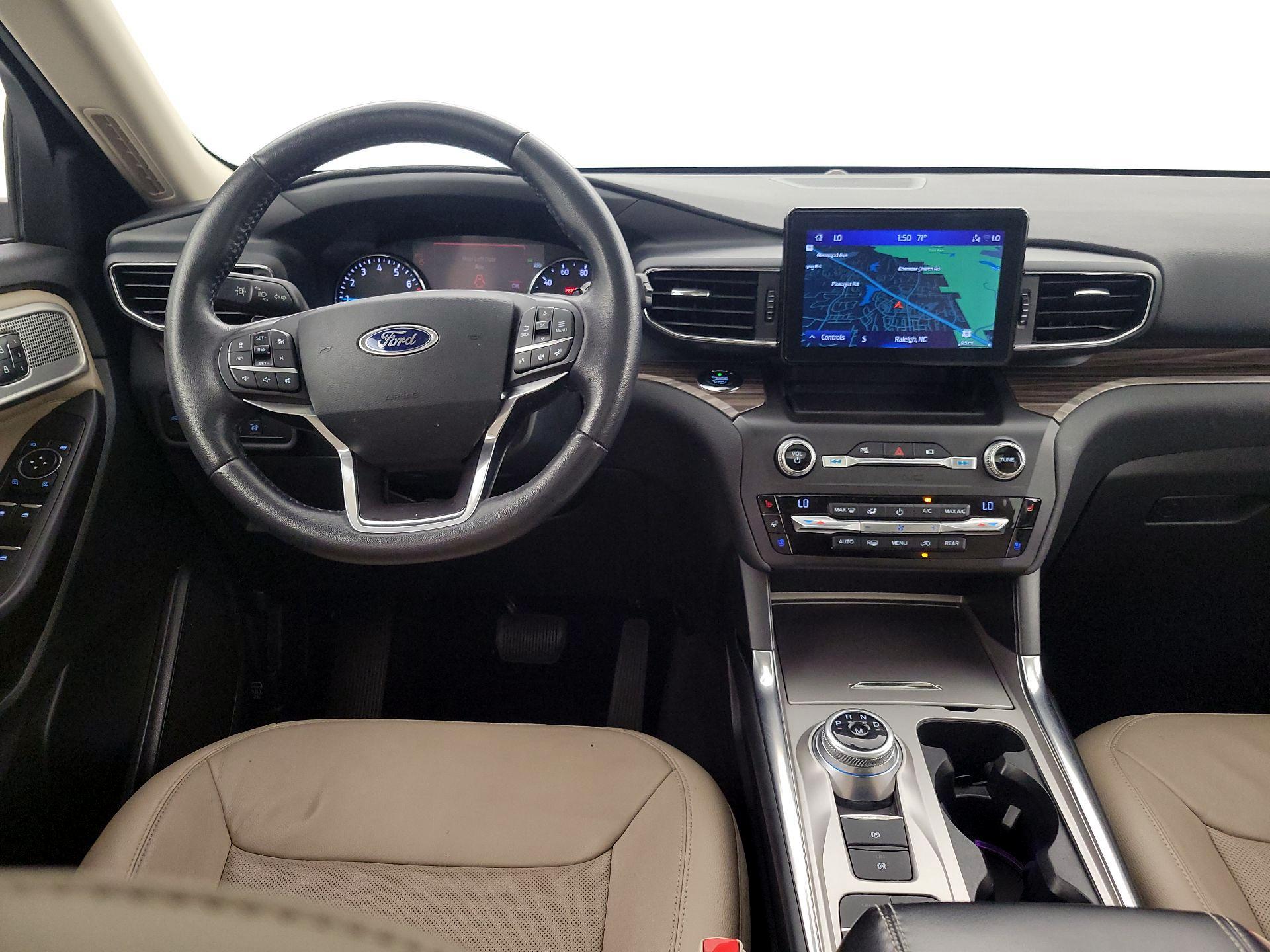 Thumbnail: 2020 Ford Explorer - 10