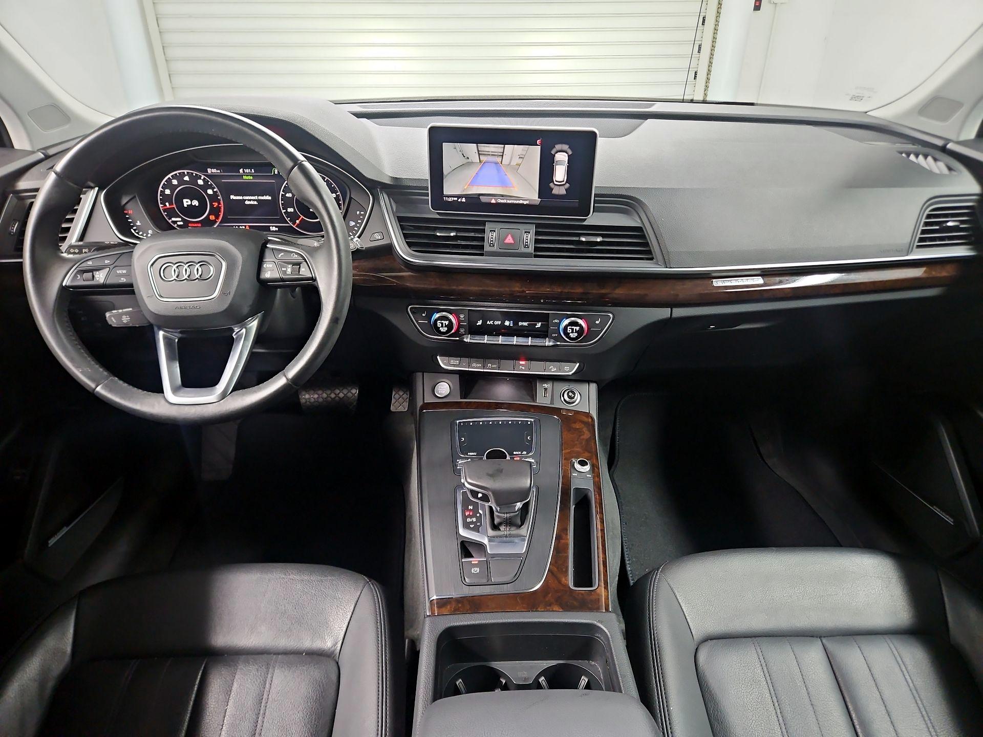 Thumbnail: 2020 Audi Q5 - 9