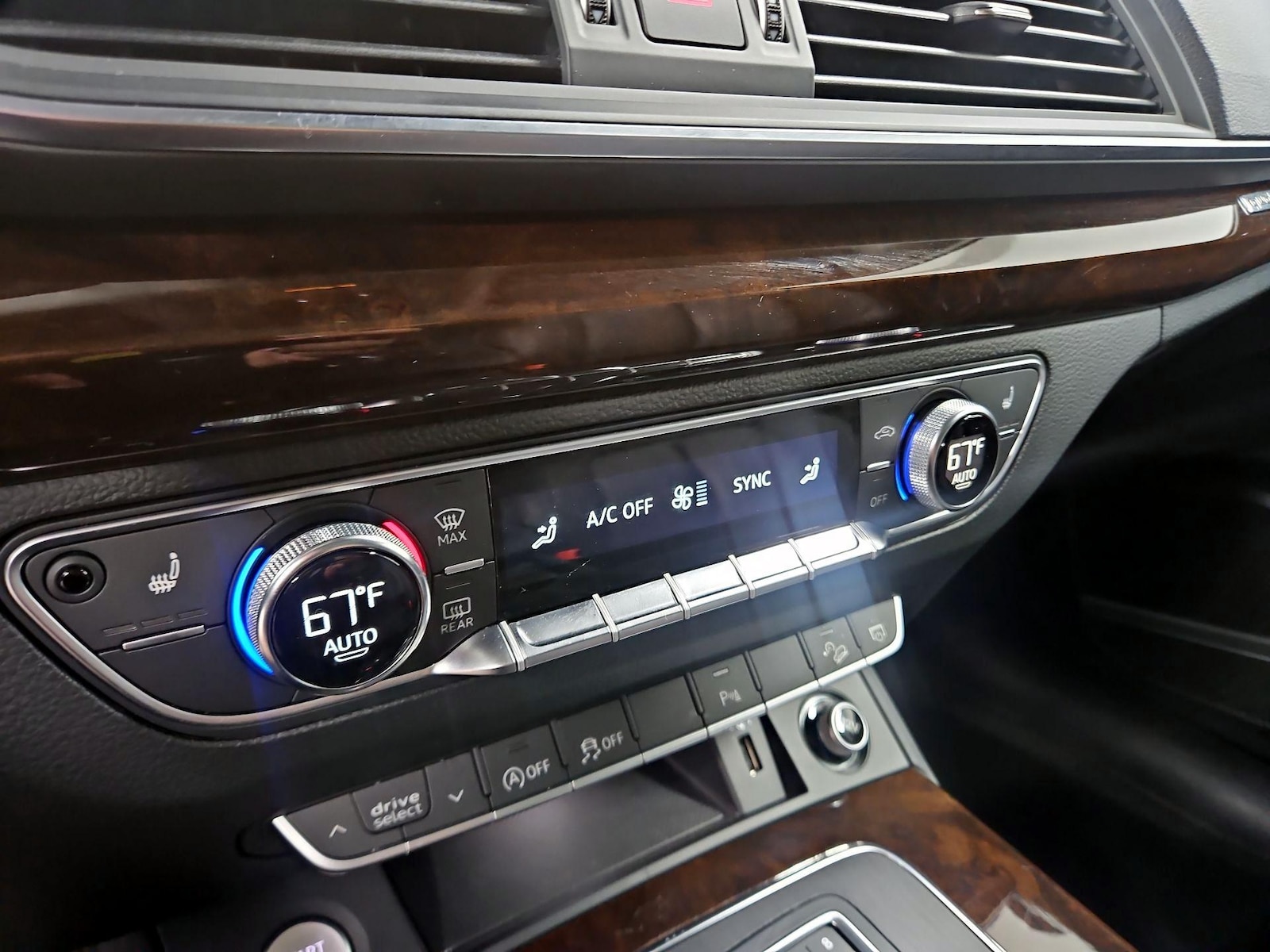 2020 Audi Q5 Premium Plus - Photo 17