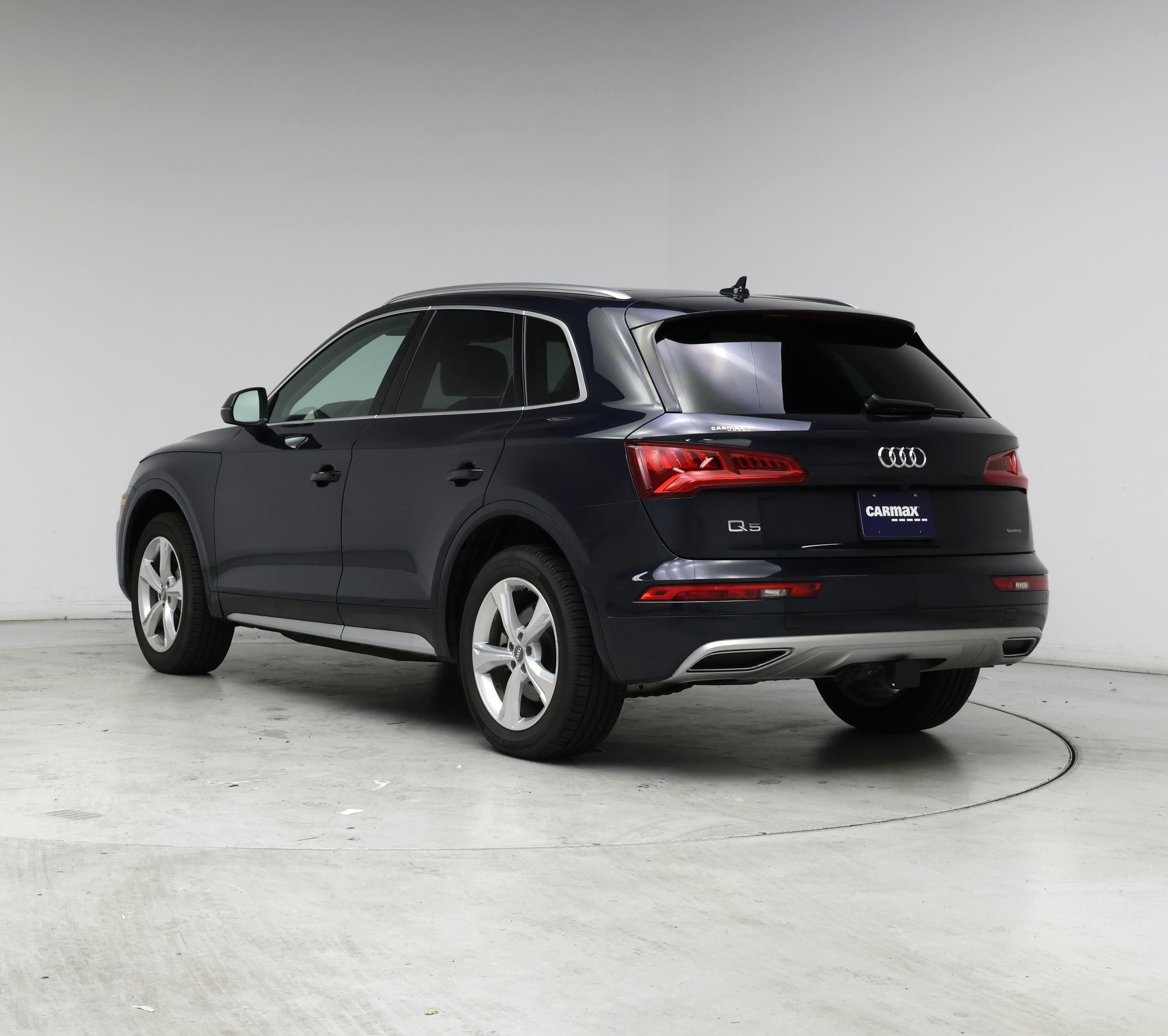 Thumbnail: 2020 Audi Q5 - 2