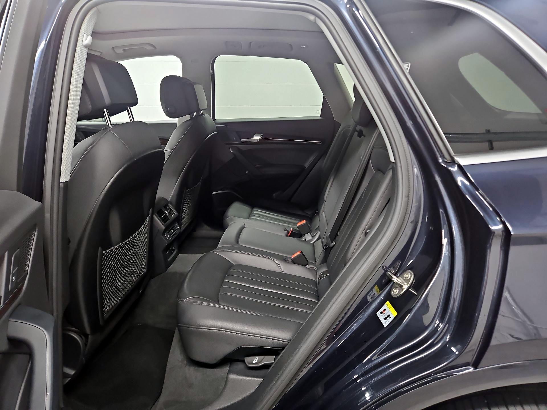 Thumbnail: 2020 Audi Q5 - 19