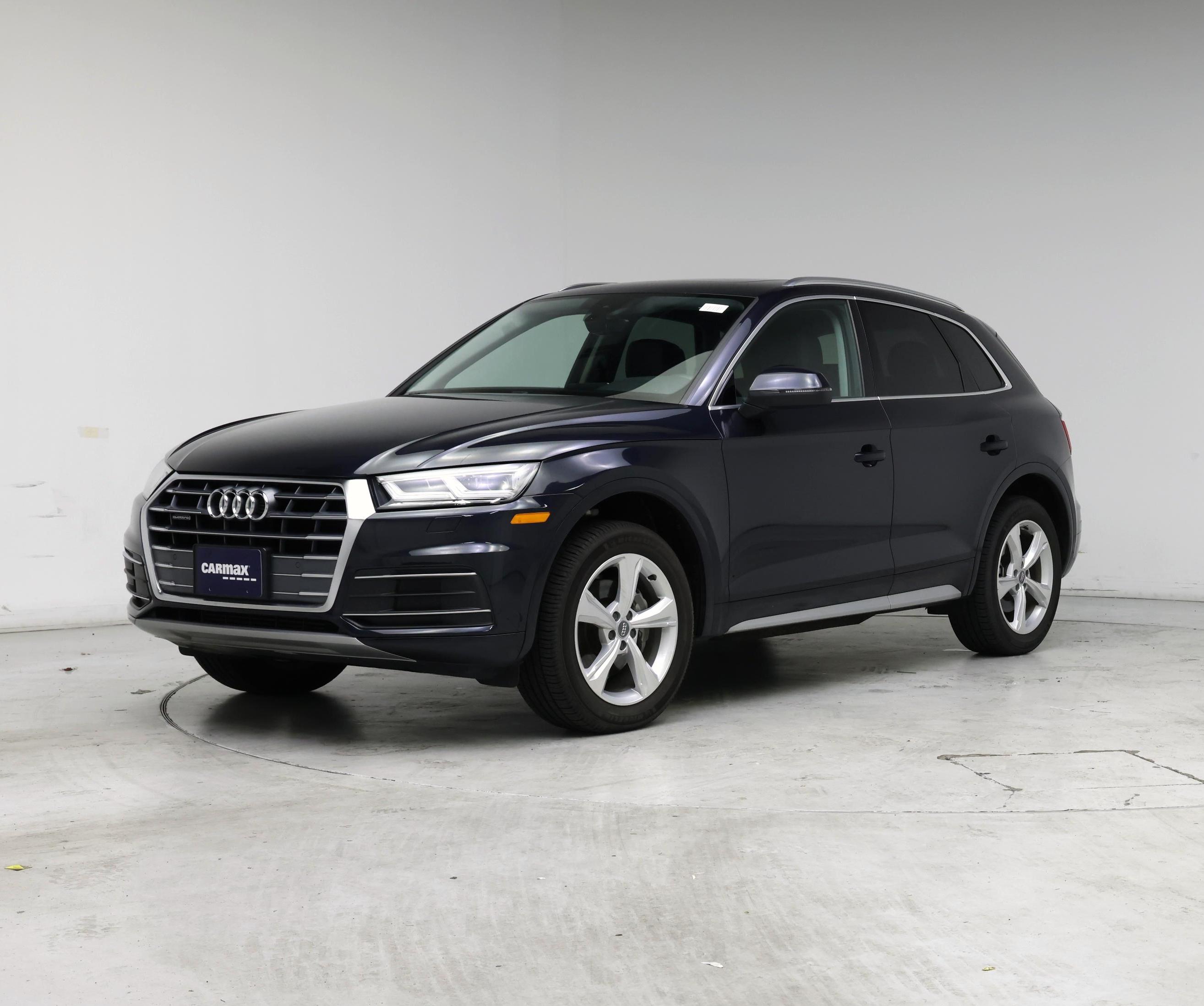Thumbnail: 2020 Audi Q5 - 4