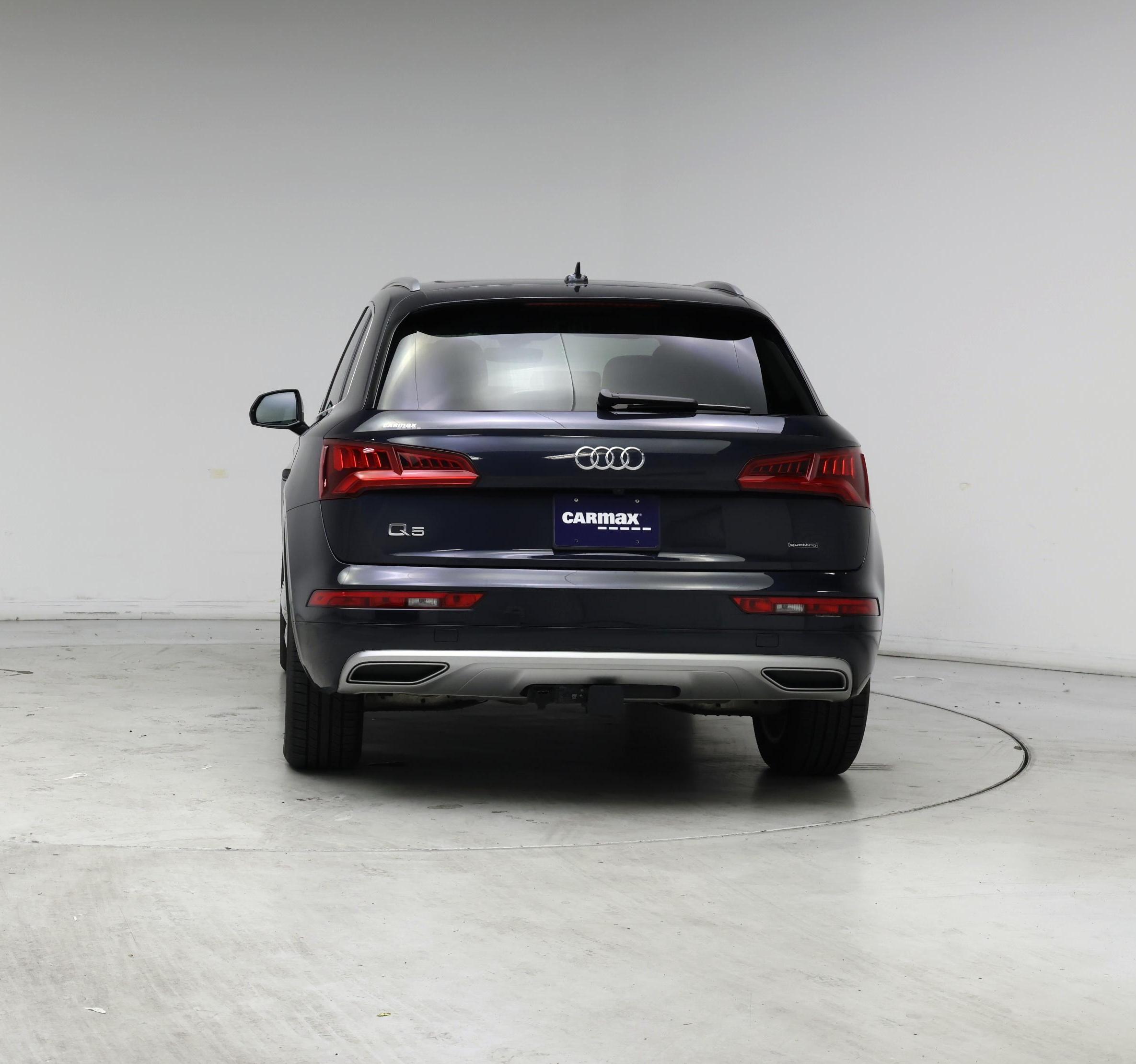Thumbnail: 2020 Audi Q5 - 6