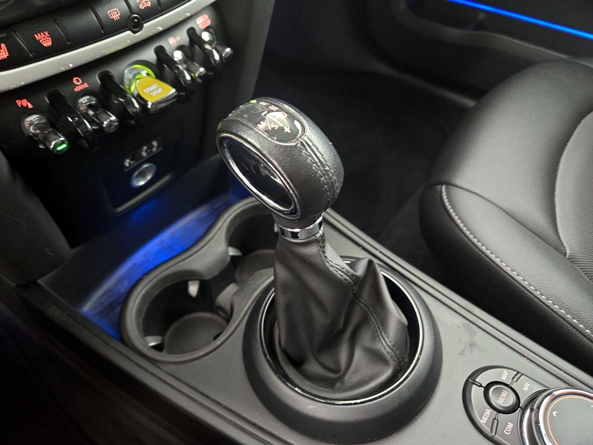 Thumbnail: 2018 MINI Cooper Countryman - 18