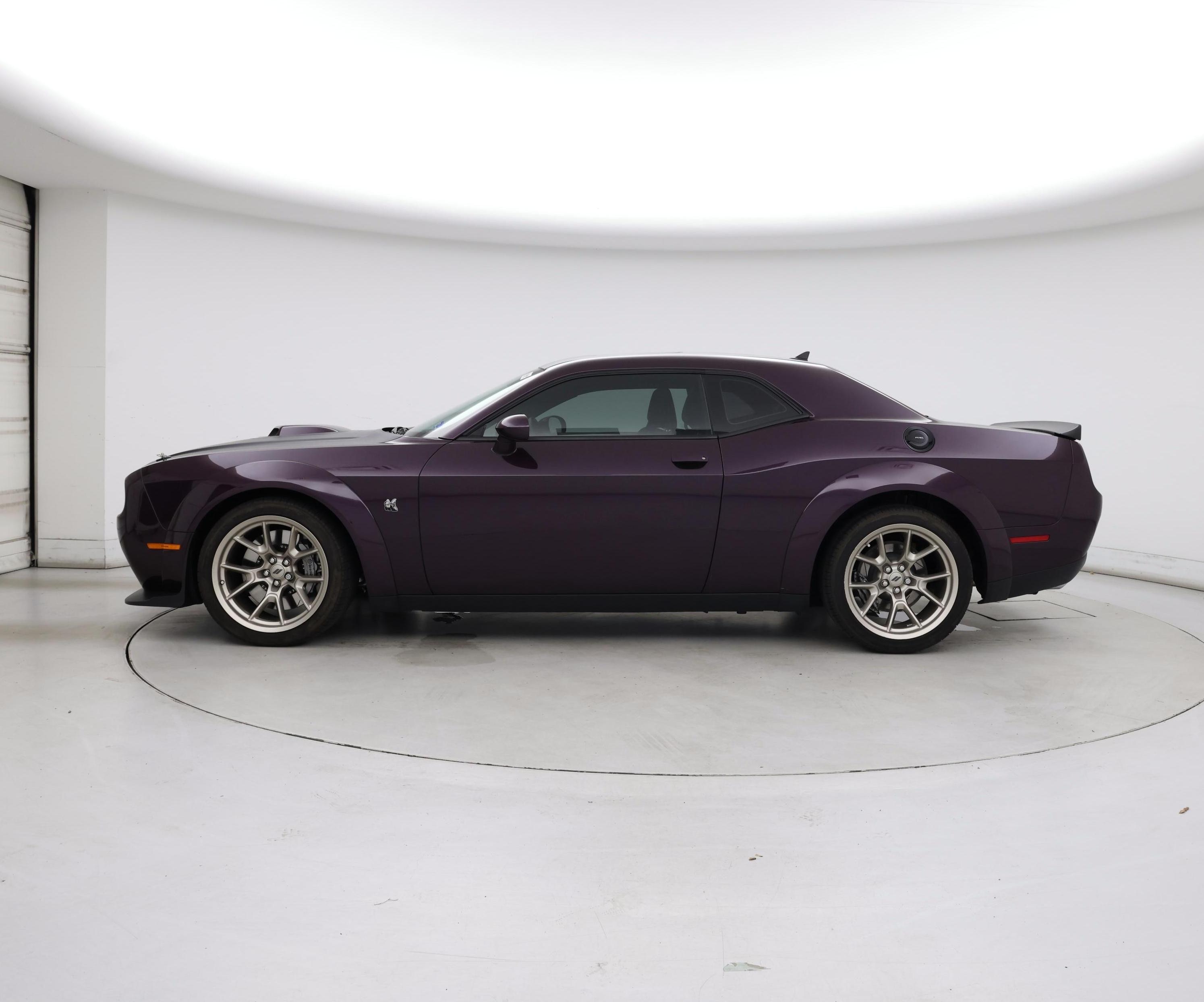 Thumbnail: 2020 Dodge Challenger - 3