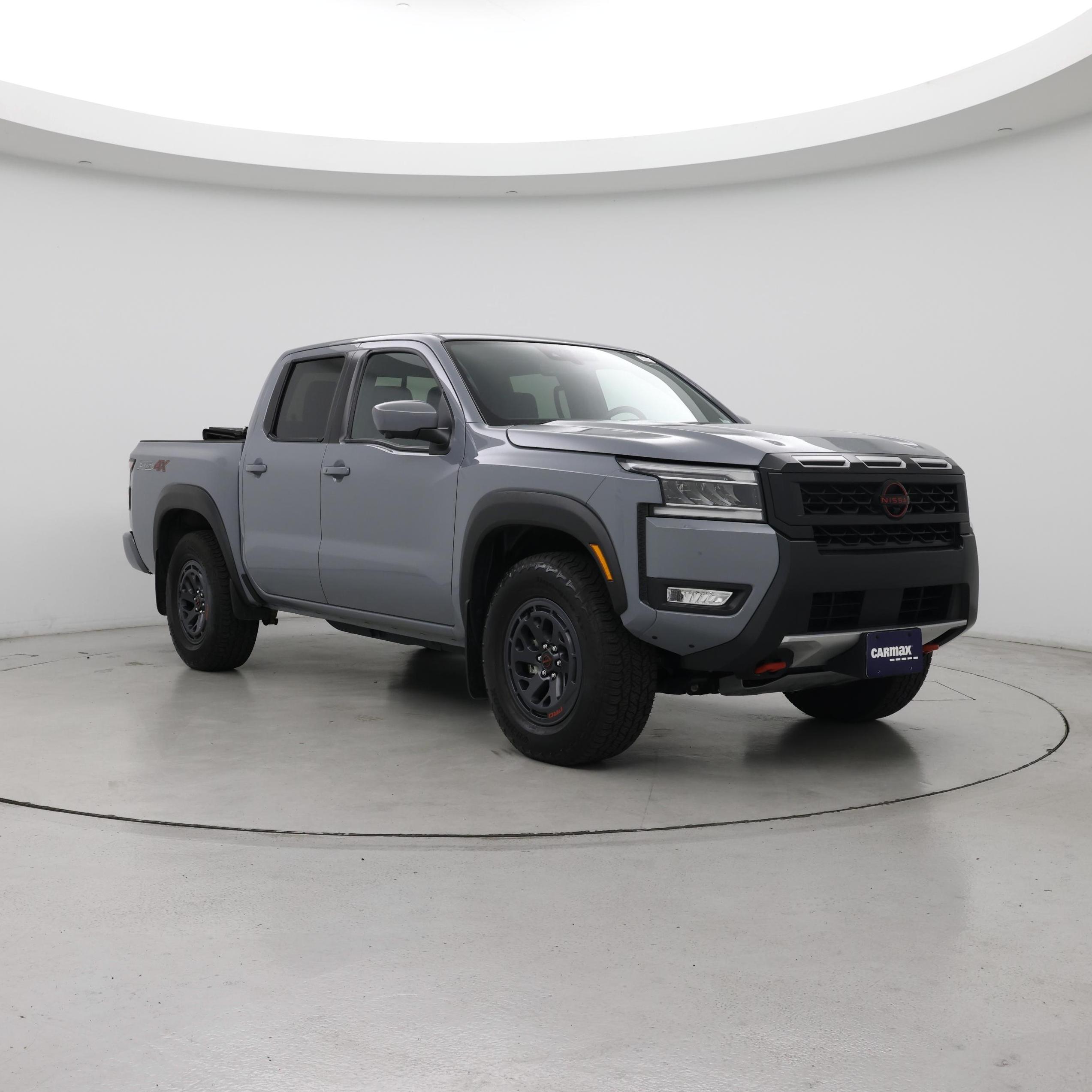 Gray 2025 Nissan Frontier Pickup Truck Four-Wheel Drive Automatic