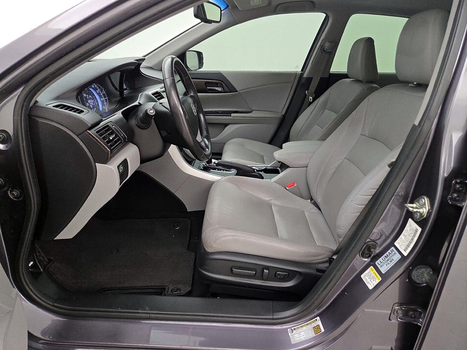 Thumbnail: 2015 Honda Accord - 11