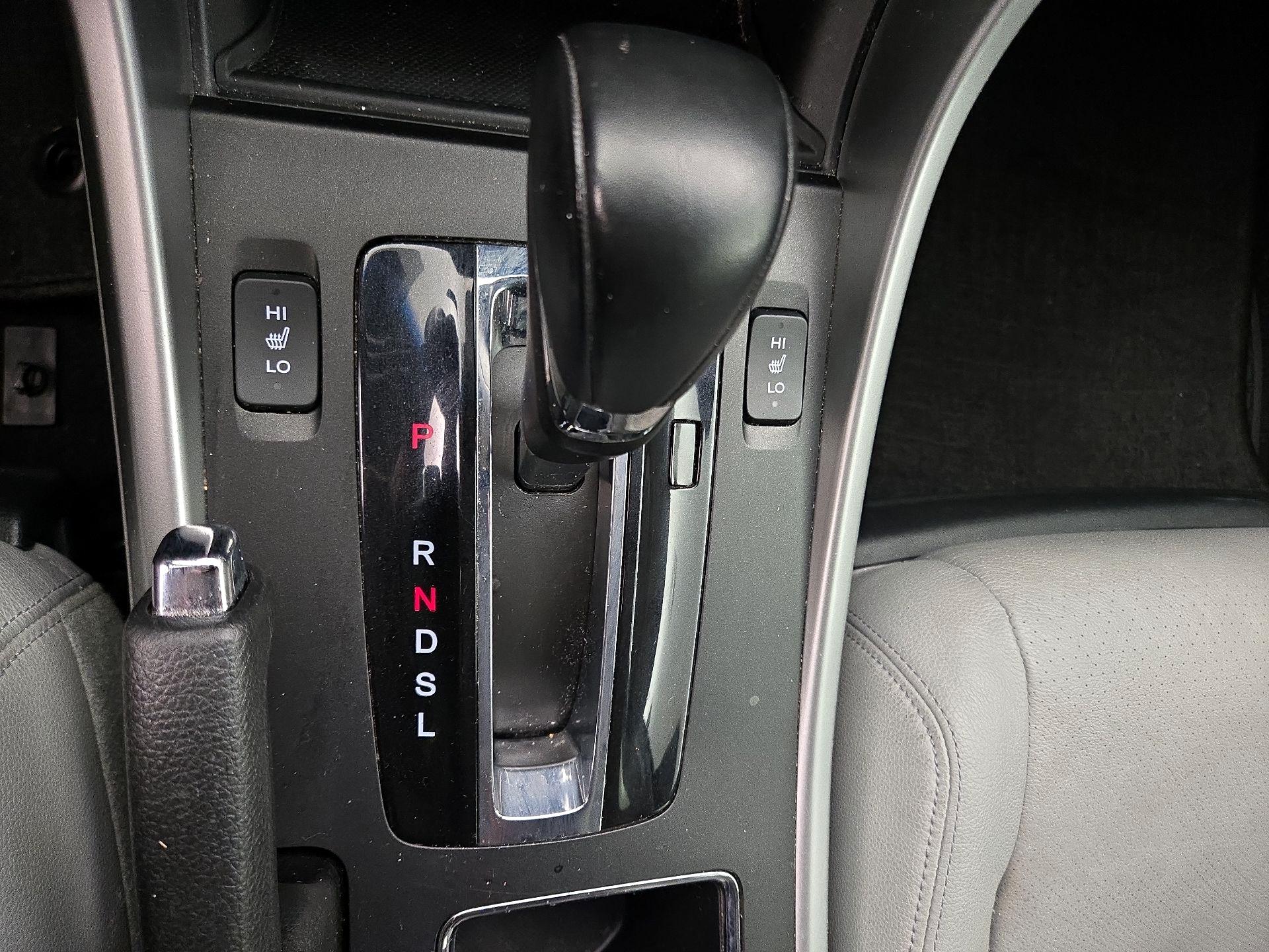 Thumbnail: 2015 Honda Accord - 17