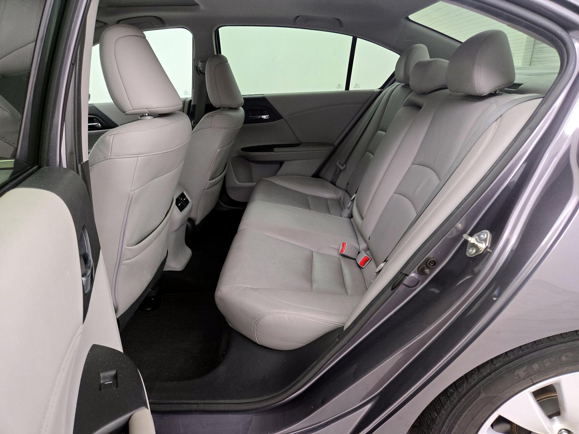 Thumbnail: 2015 Honda Accord - 20
