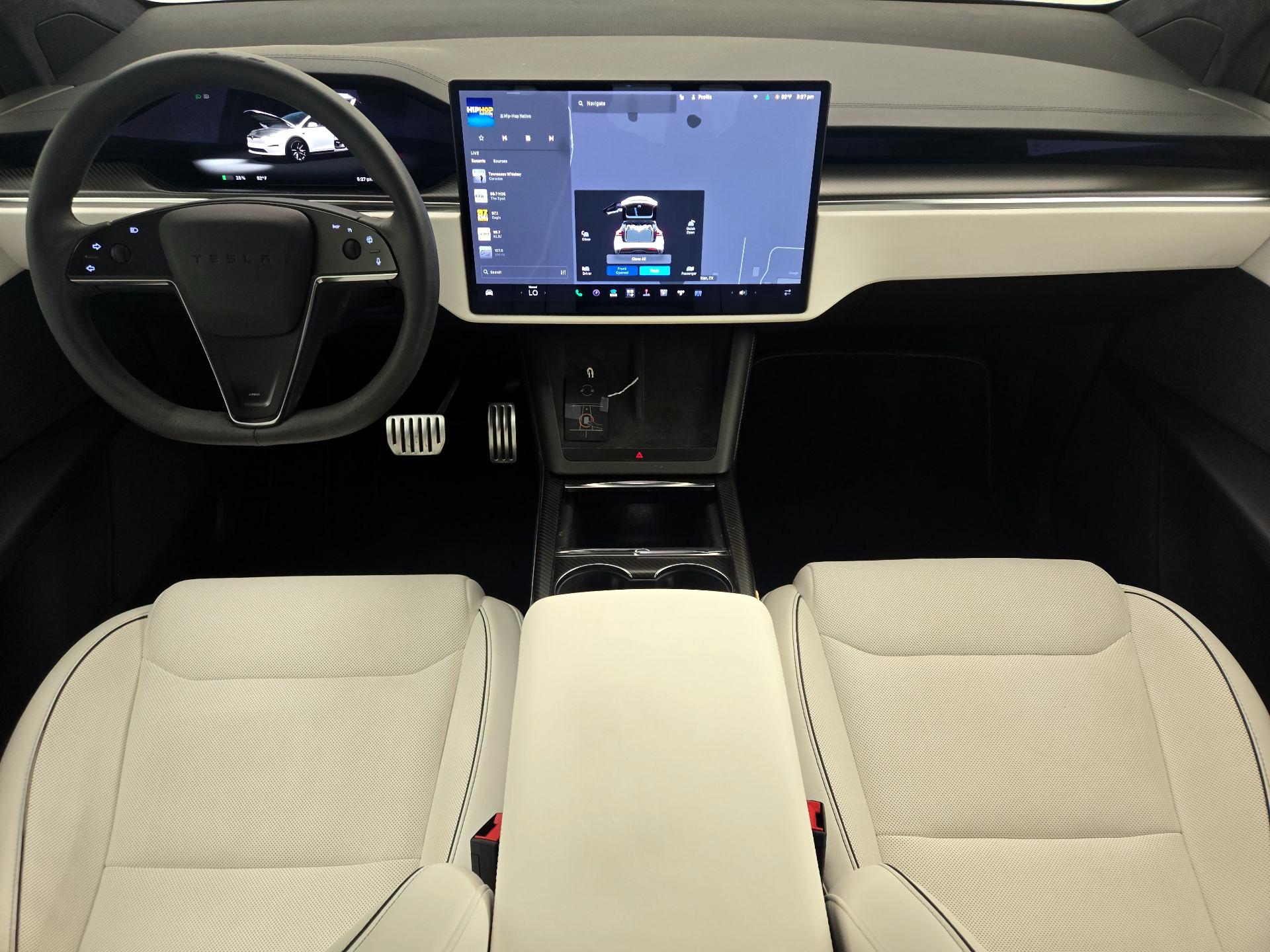 Thumbnail: 2023 Tesla Model X - 8