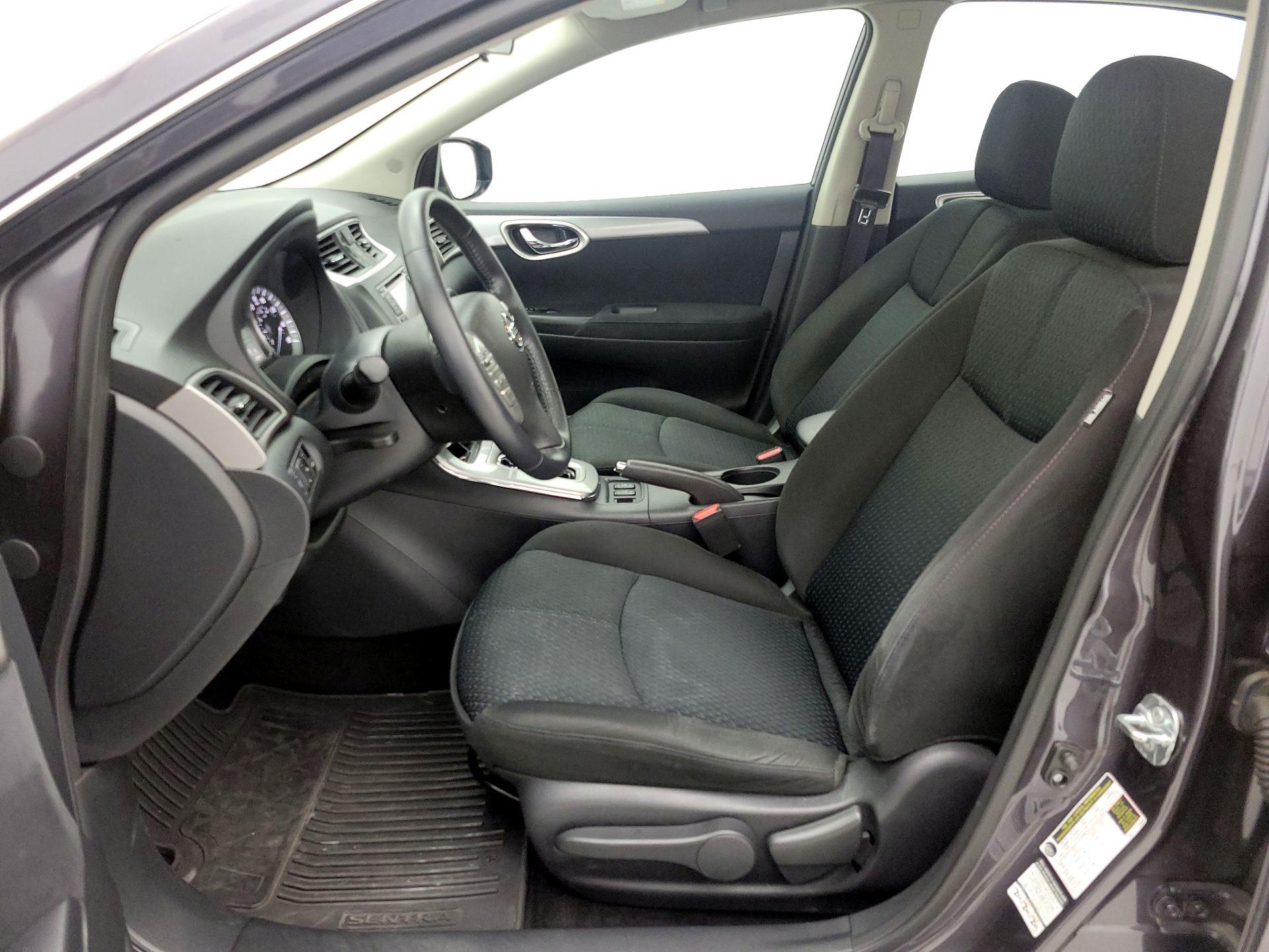 Thumbnail: 2015 Nissan Sentra - 11