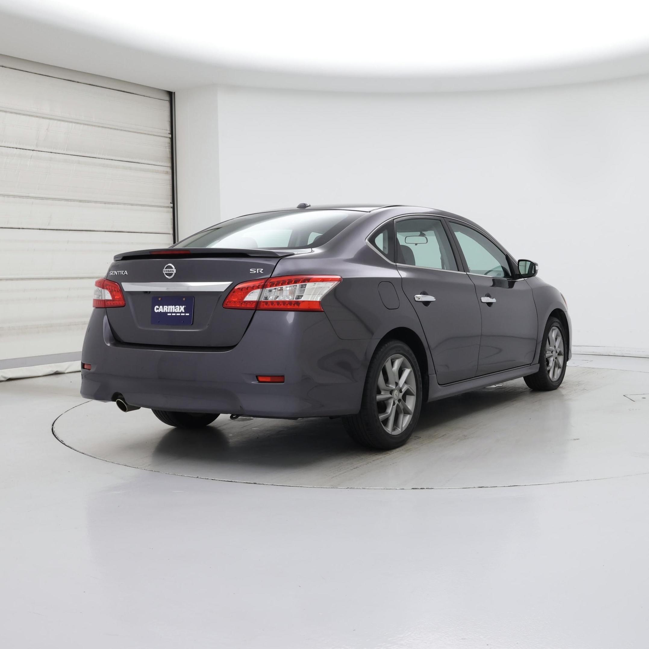 Thumbnail: 2015 Nissan Sentra - 8