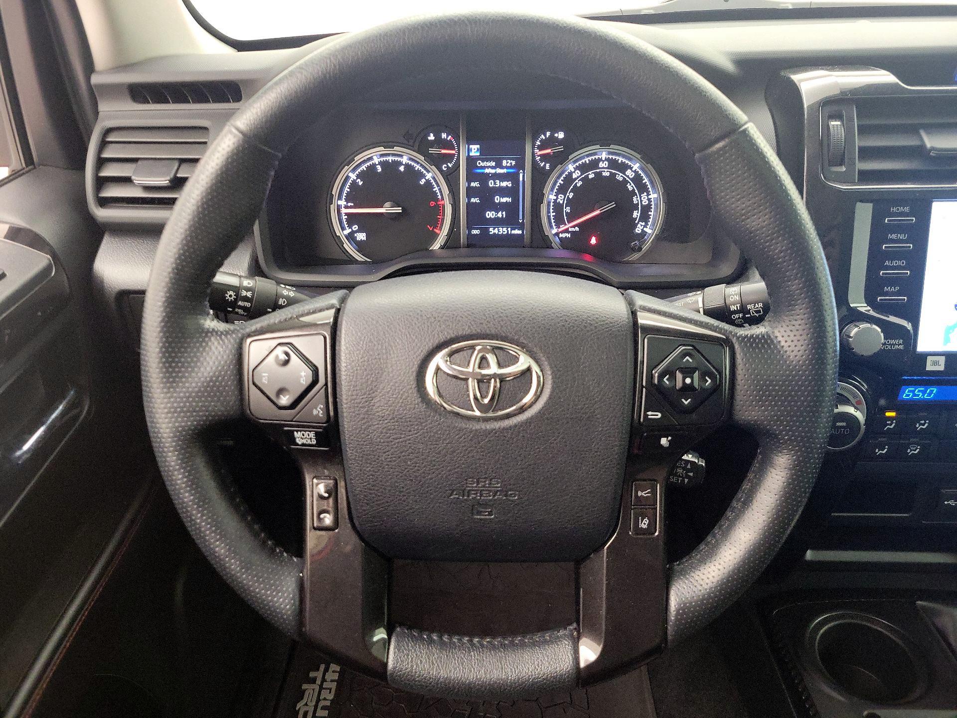 Thumbnail: 2023 Toyota 4Runner - 10