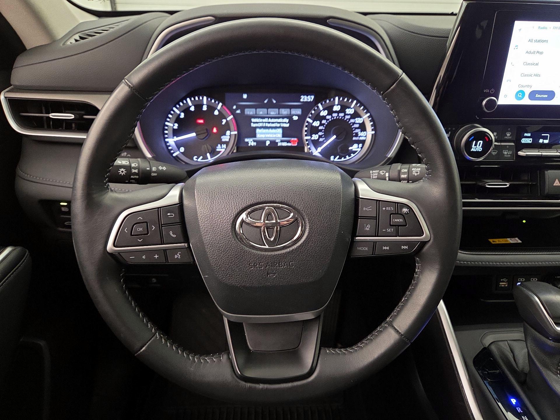 Thumbnail: 2024 Toyota Highlander - 10