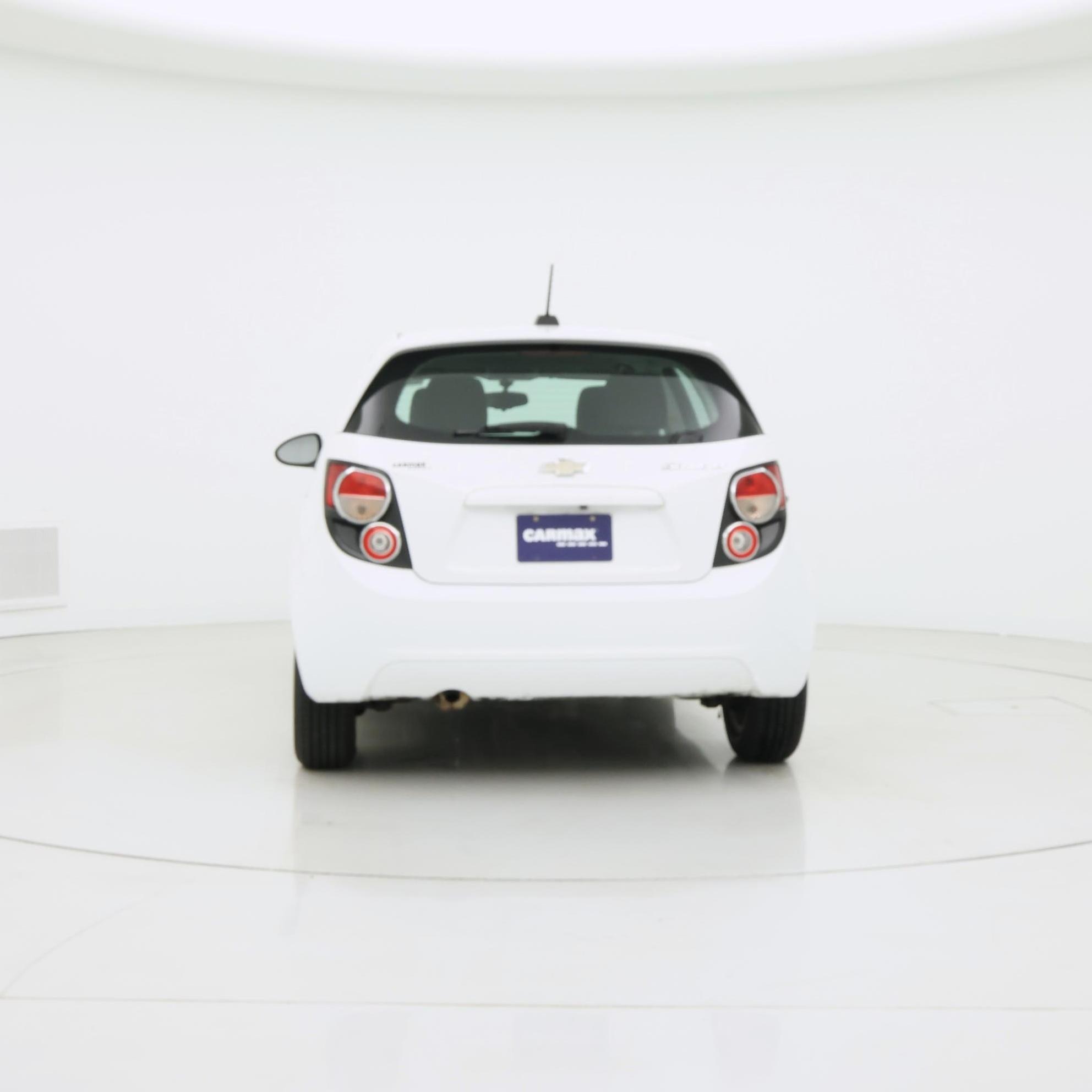 Thumbnail: 2015 Chevrolet Sonic - 6