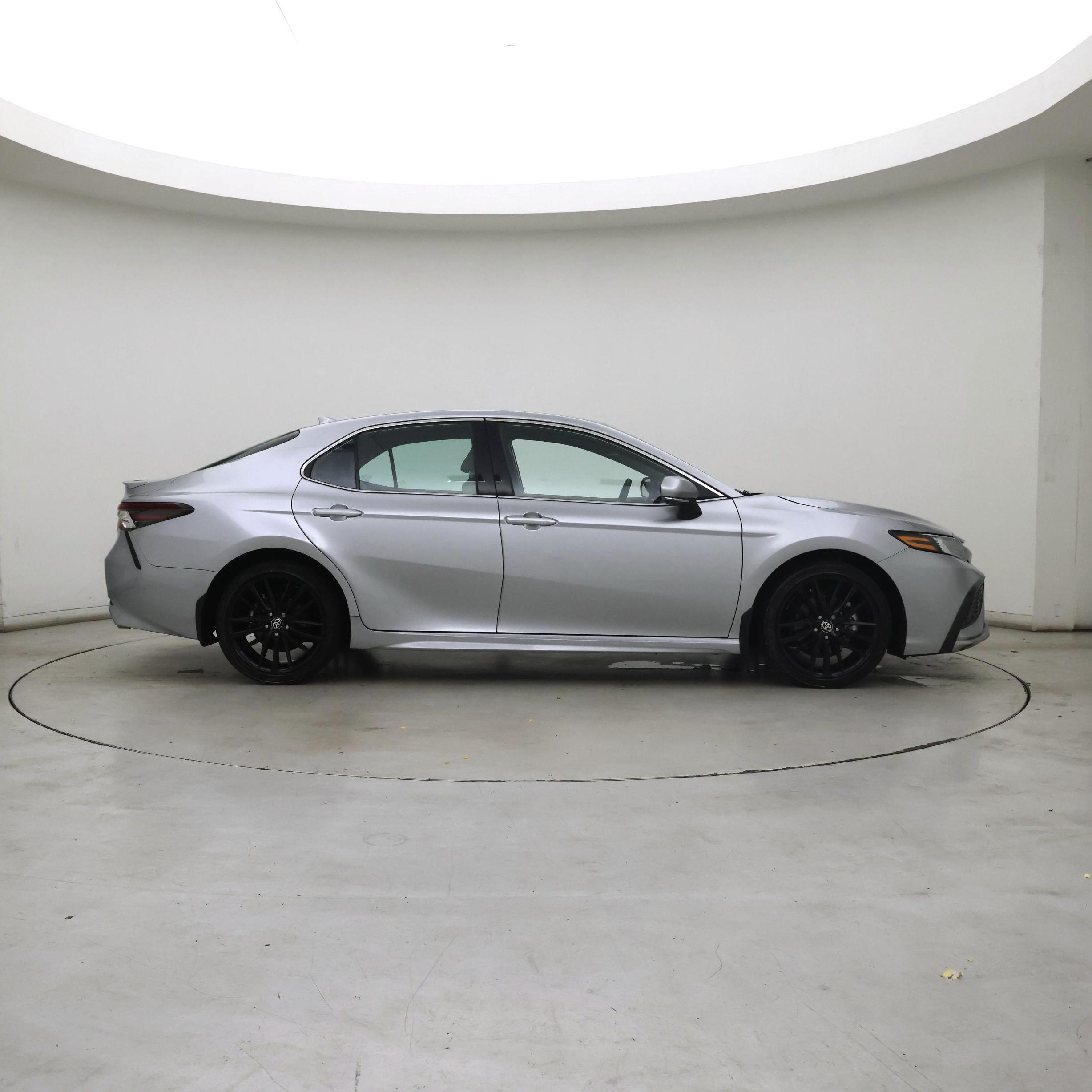 Thumbnail: 2024 Toyota Camry - 7