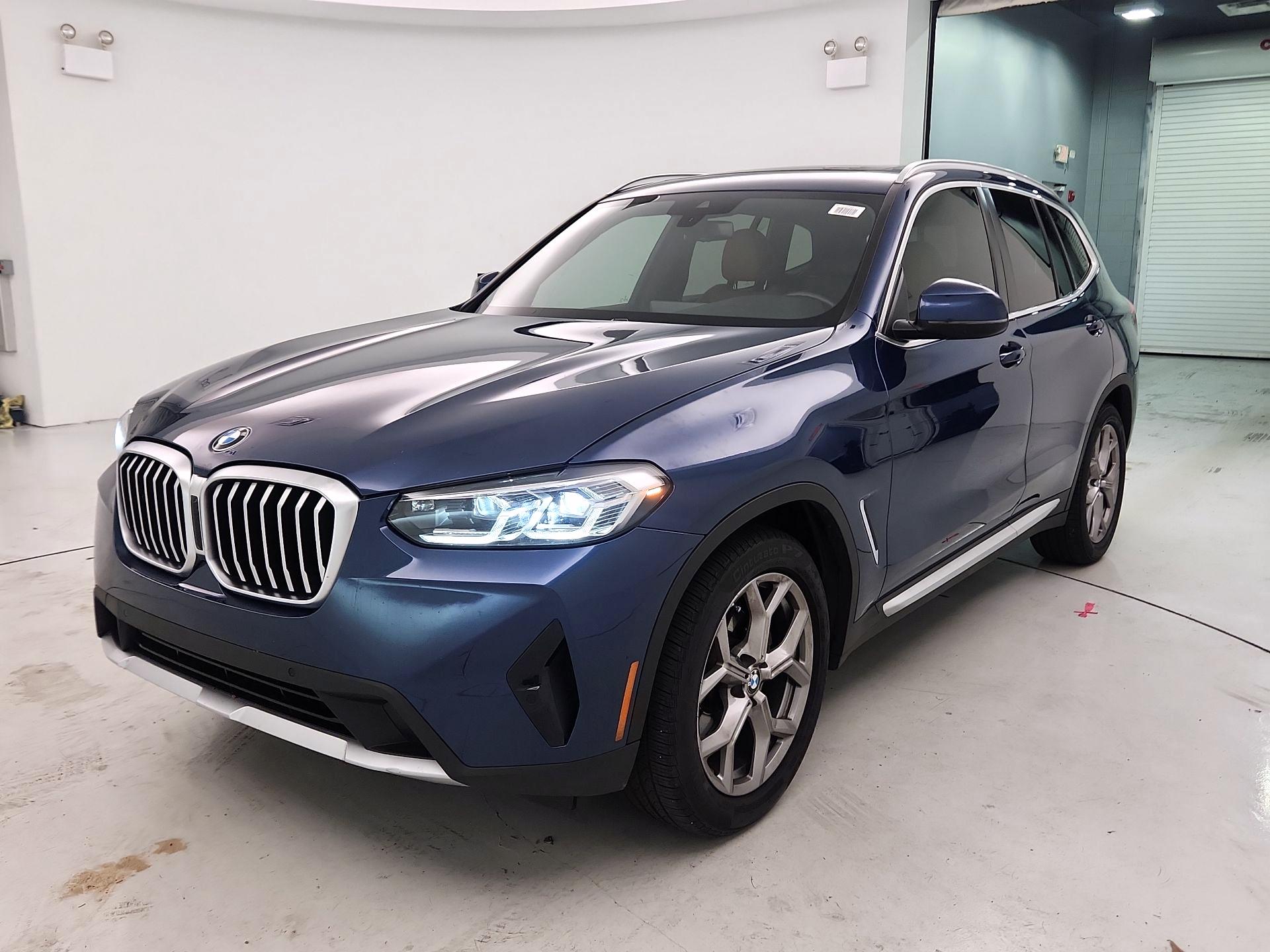 Thumbnail: 2023 BMW X3 - 3