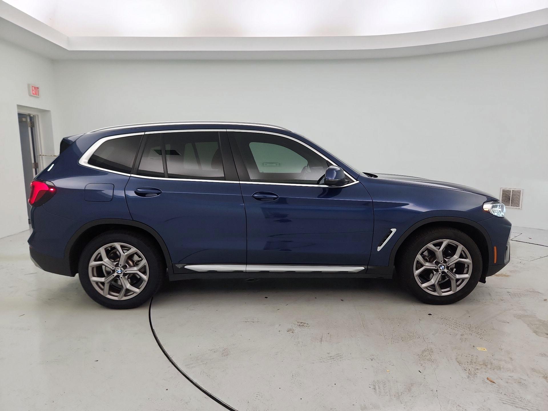 Thumbnail: 2023 BMW X3 - 4