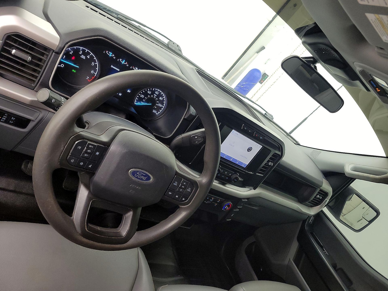 2023 Ford F-150 XL - Photo 10