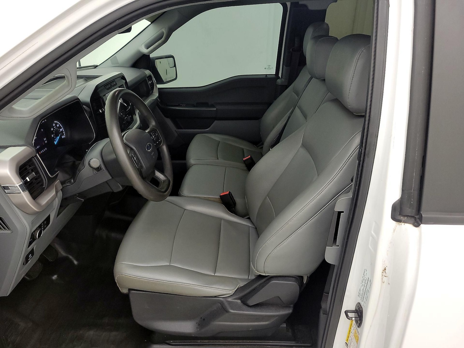 2023 Ford F-150 XL - Photo 12