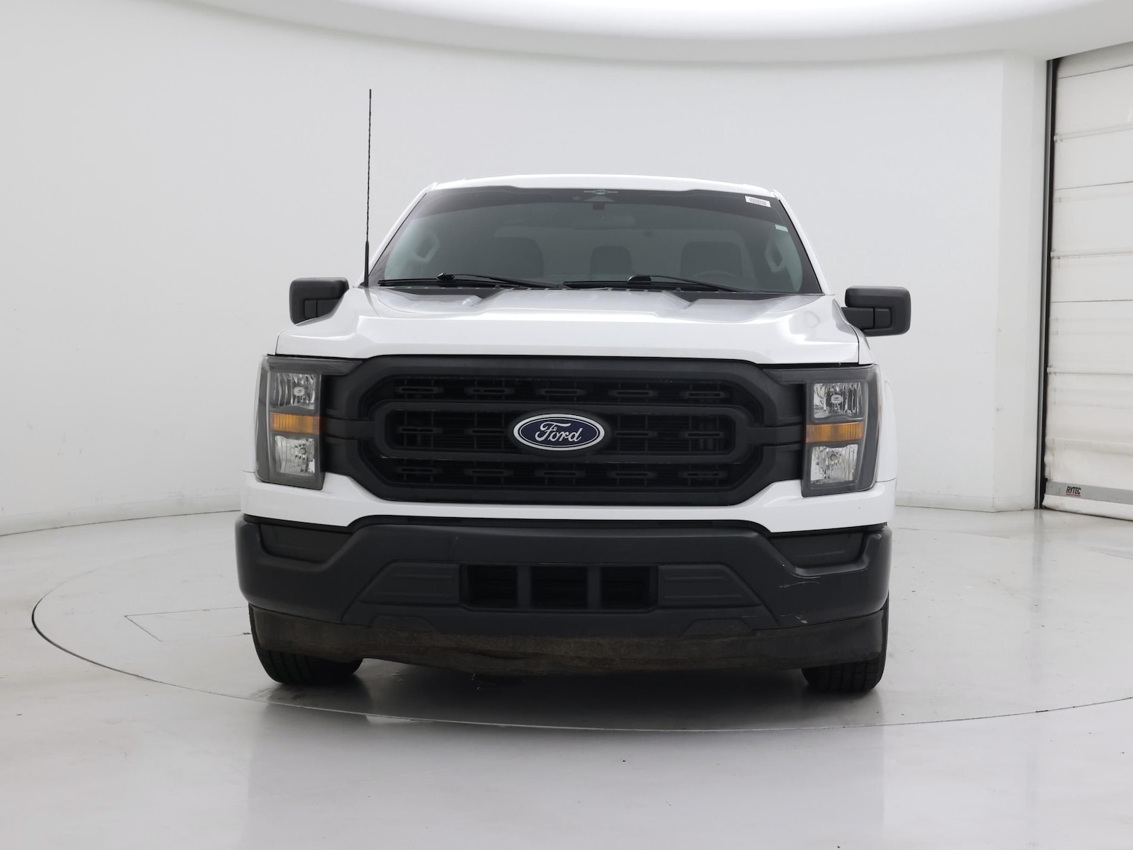 2023 Ford F-150 XL - Photo 6