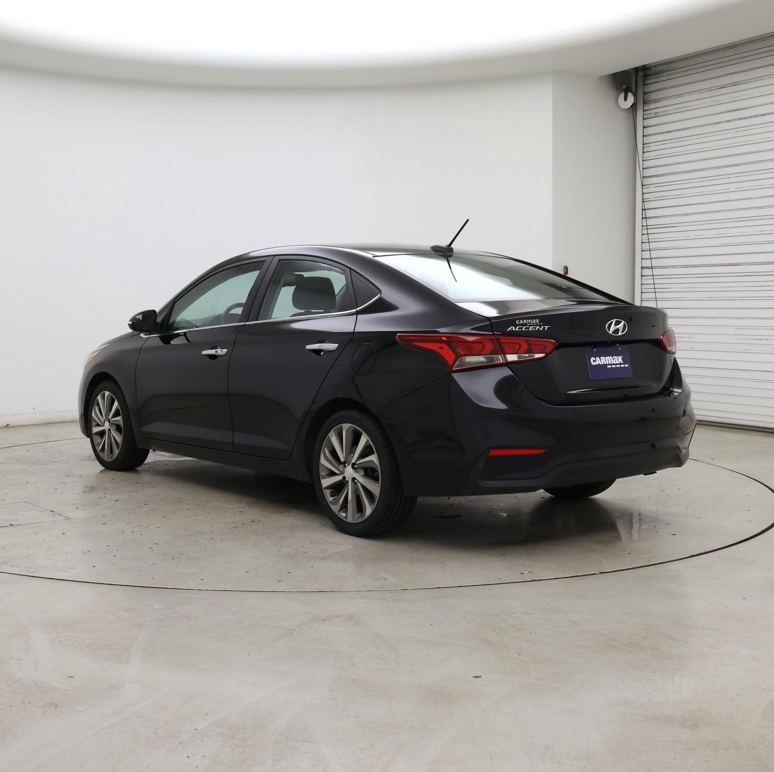 Thumbnail: 2022 Hyundai Accent - 2