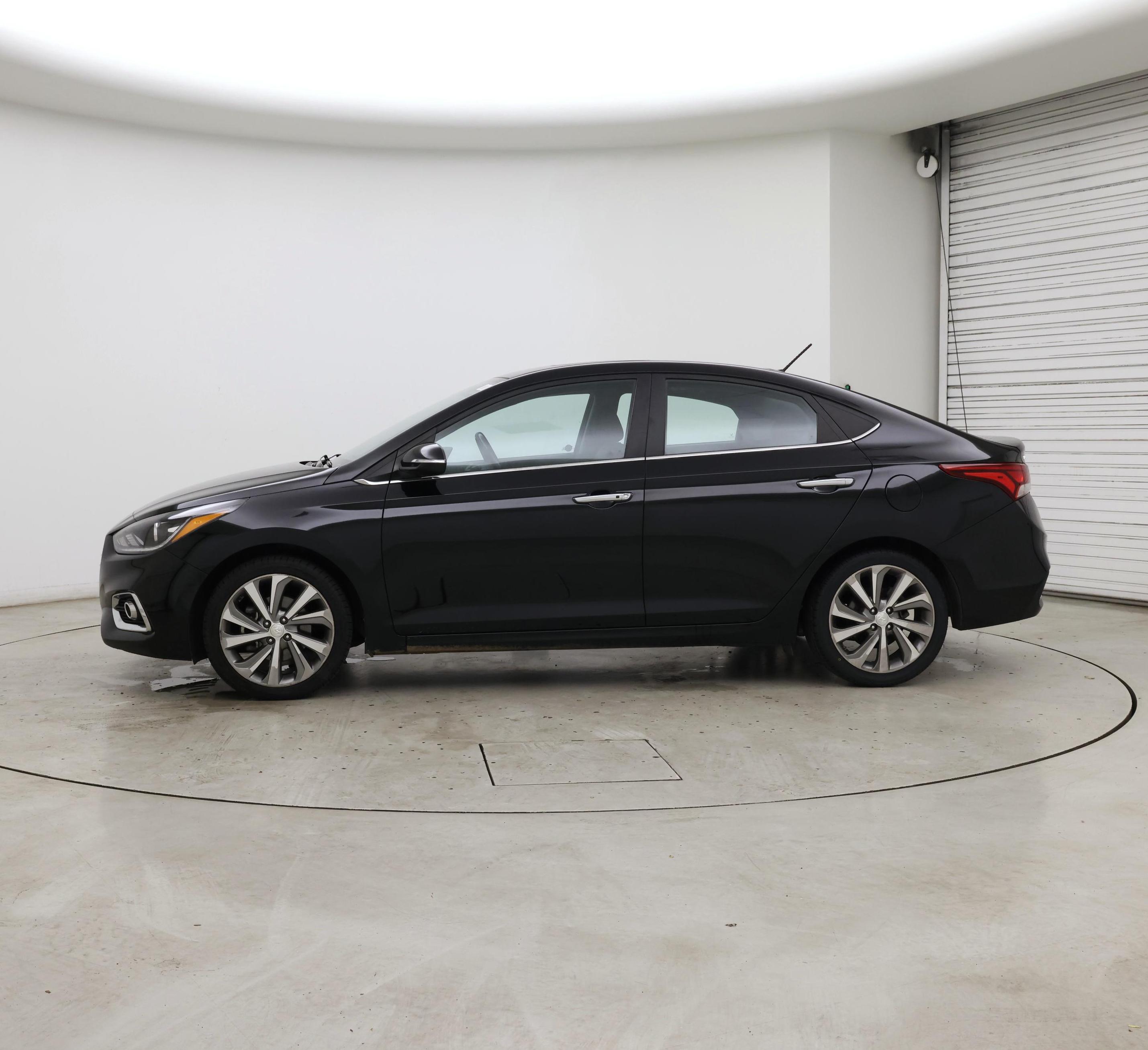 Thumbnail: 2022 Hyundai Accent - 3