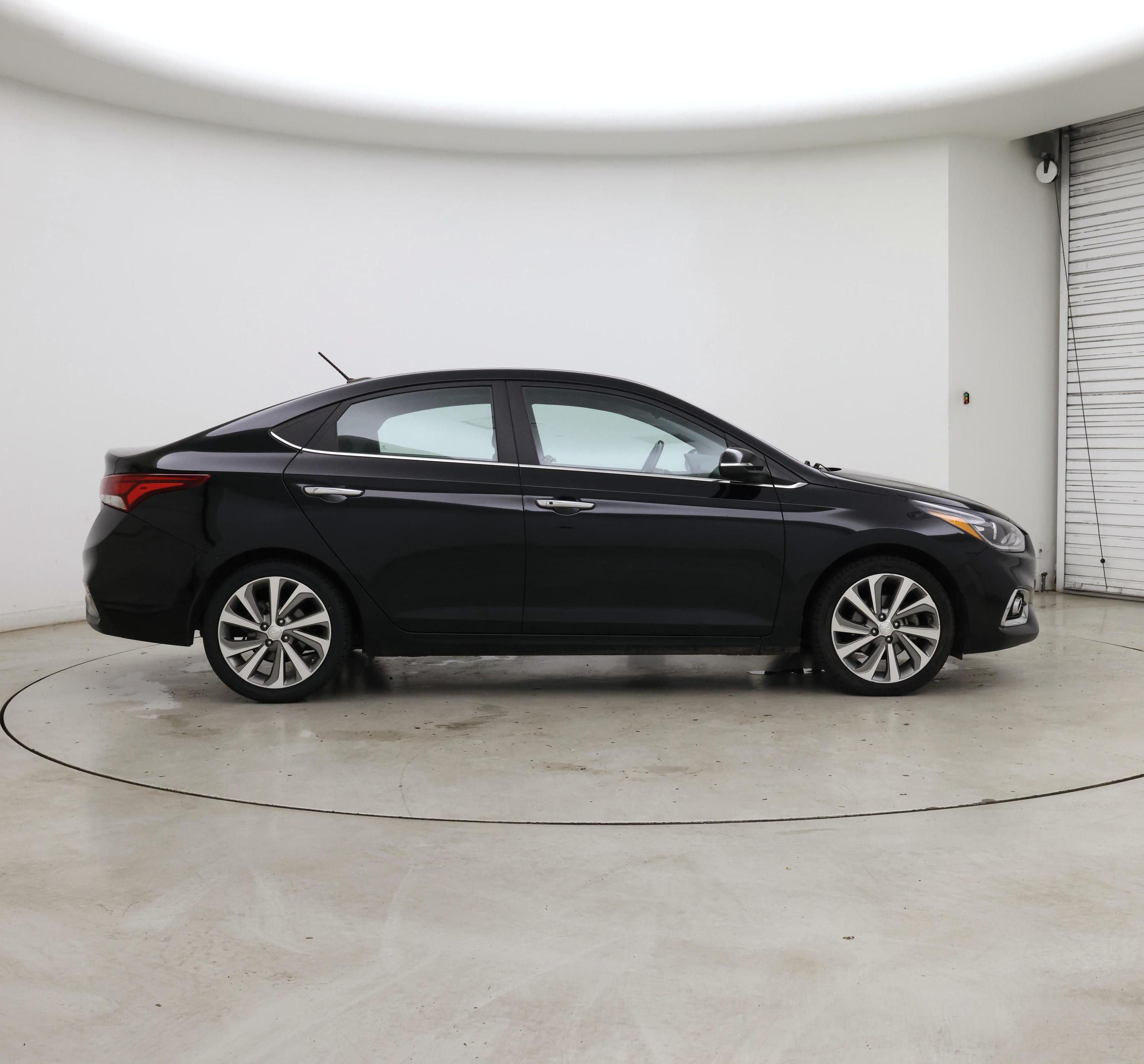 Thumbnail: 2022 Hyundai Accent - 7