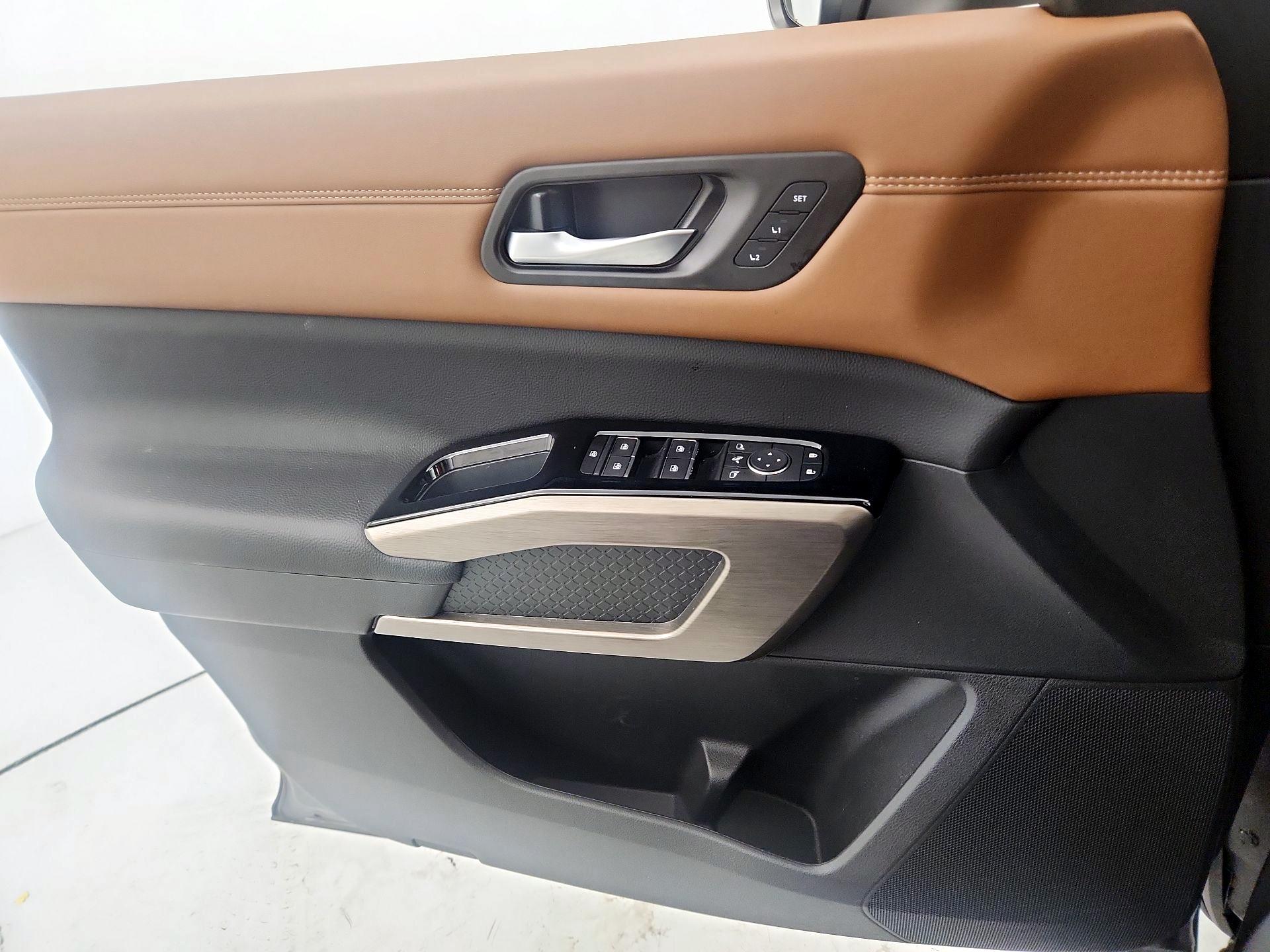 Thumbnail: 2024 Nissan Pathfinder - 12