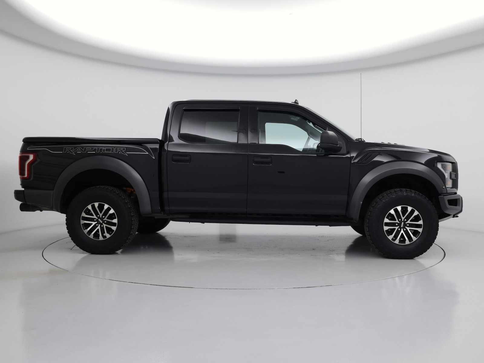 2020 Ford F-150 Raptor - Photo 8