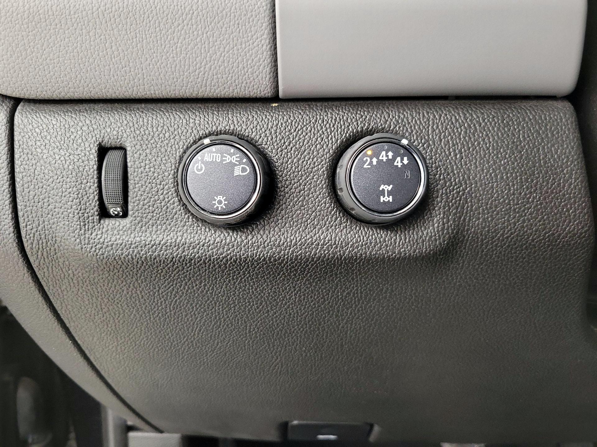 Thumbnail: 2020 Chevrolet Colorado - 13