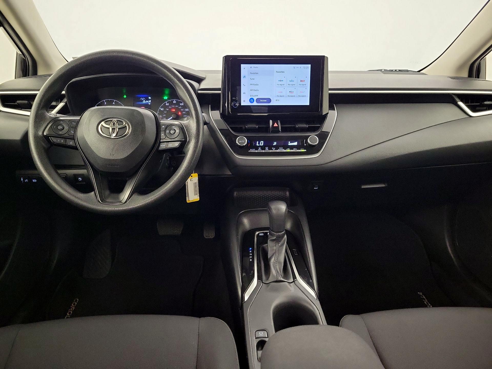Thumbnail: 2023 Toyota Corolla - 9