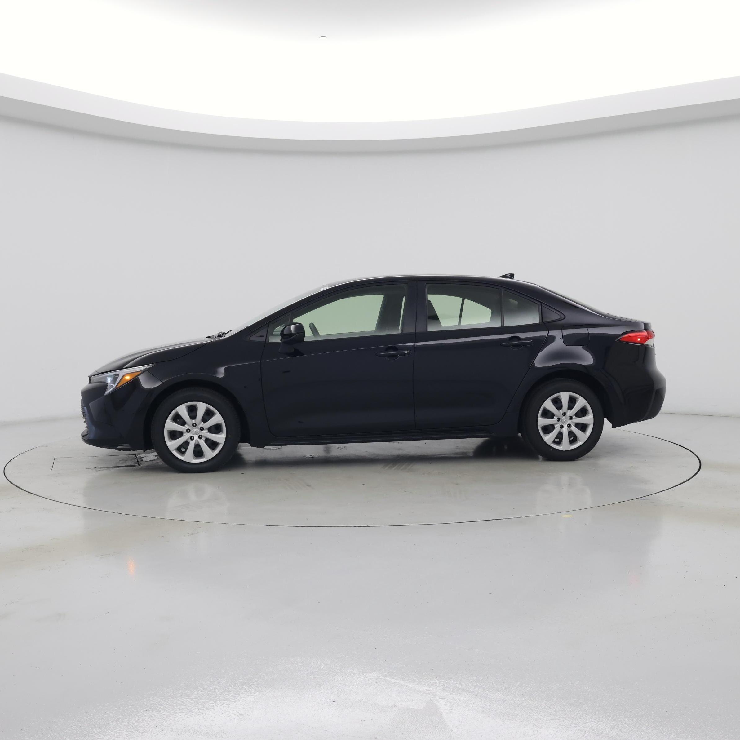 Thumbnail: 2023 Toyota Corolla - 3